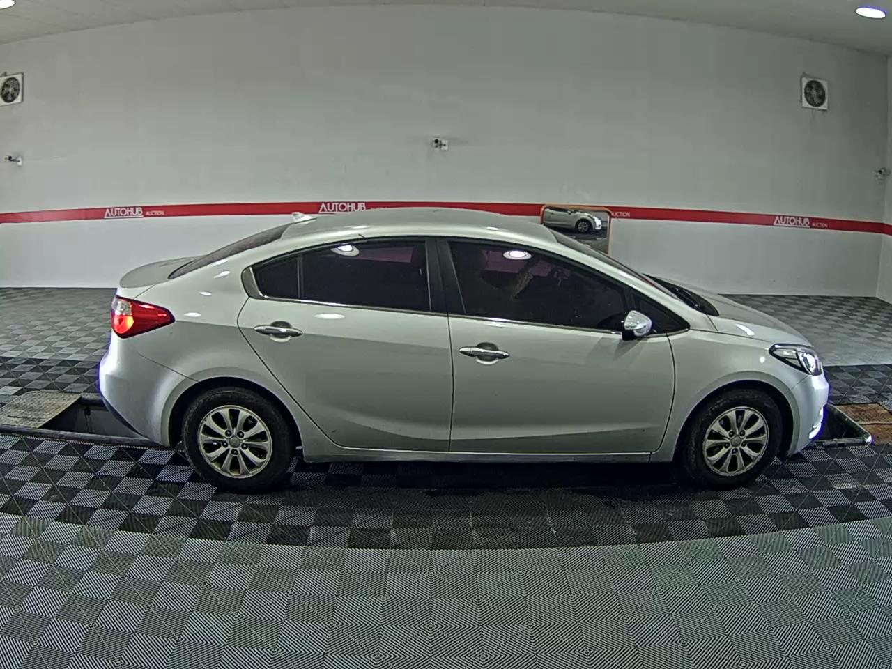 2013 - kia k3