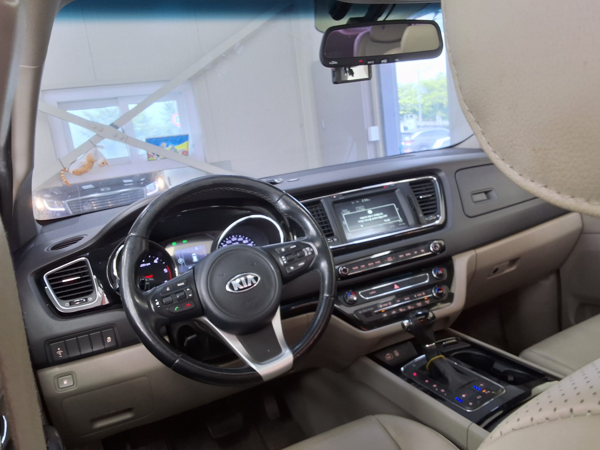 2016 - kia carnival