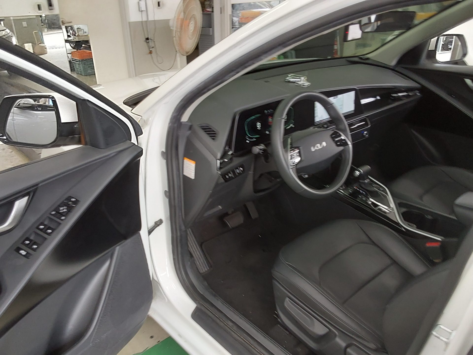 2022 - kia niro