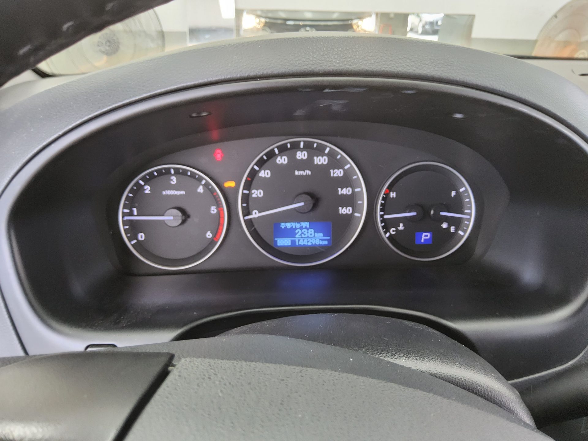 2019 - hyundai grand starex