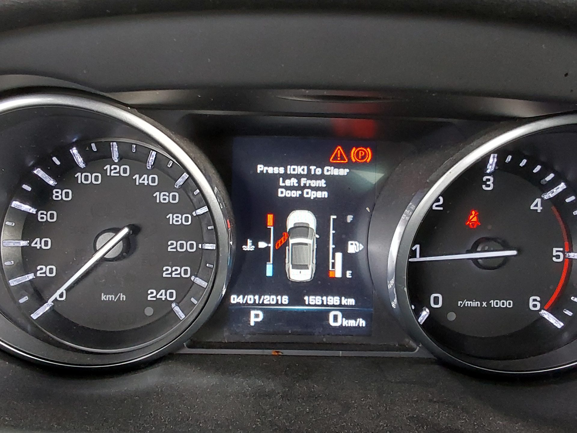2016 - land rover discovery