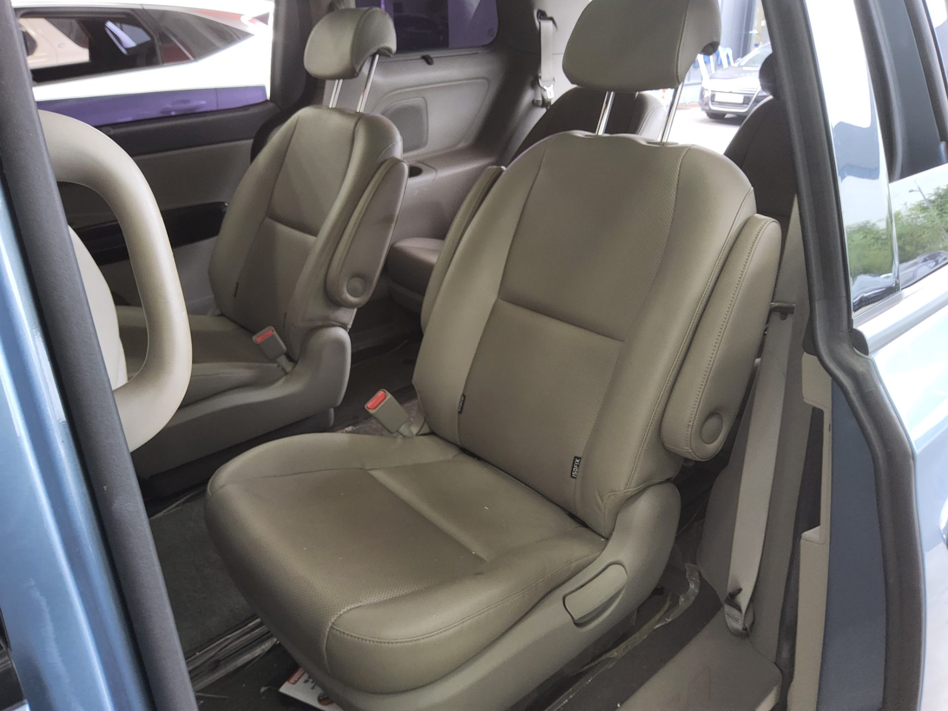 2015 - kia carnival