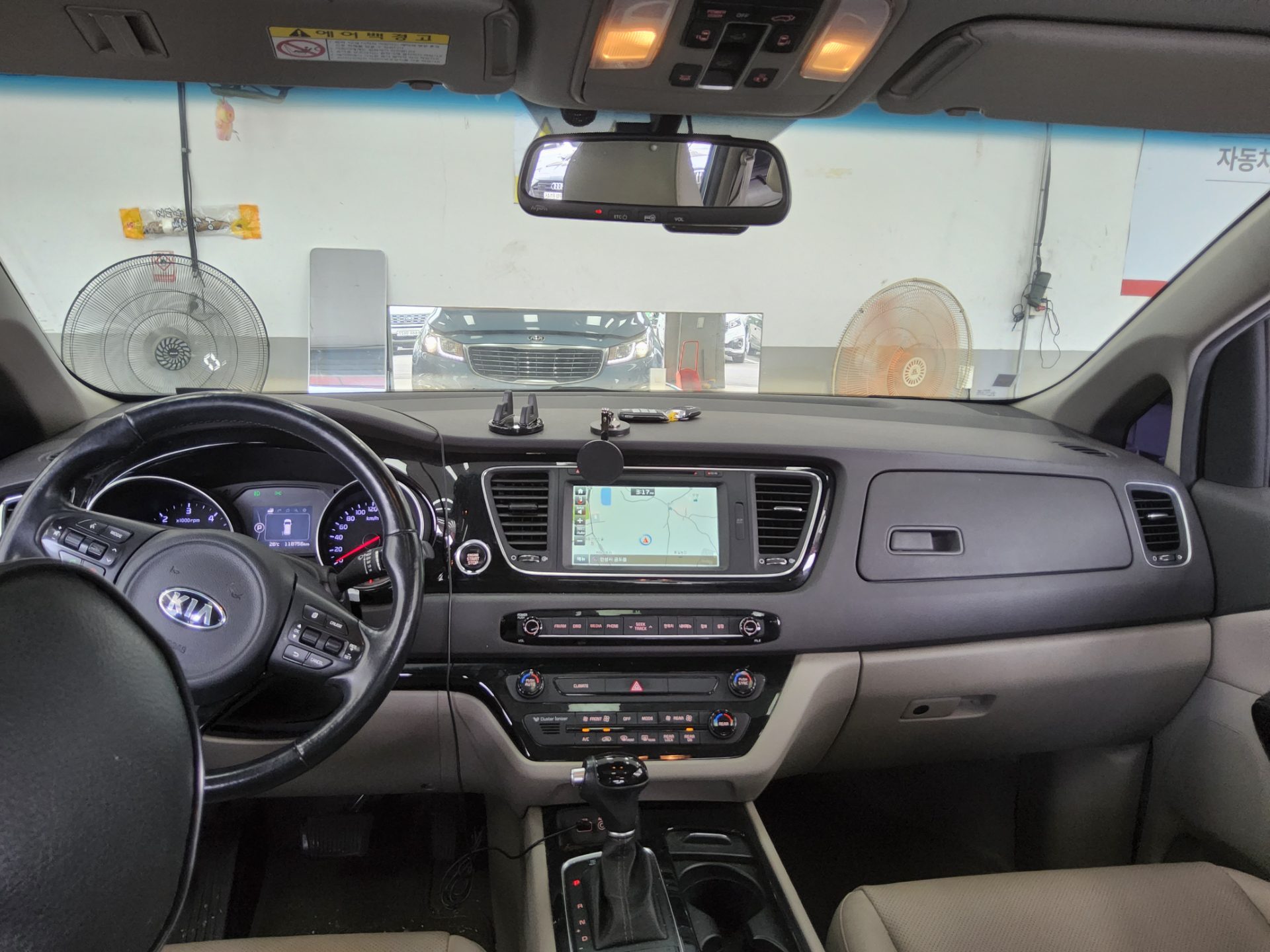 2015 - kia carnival