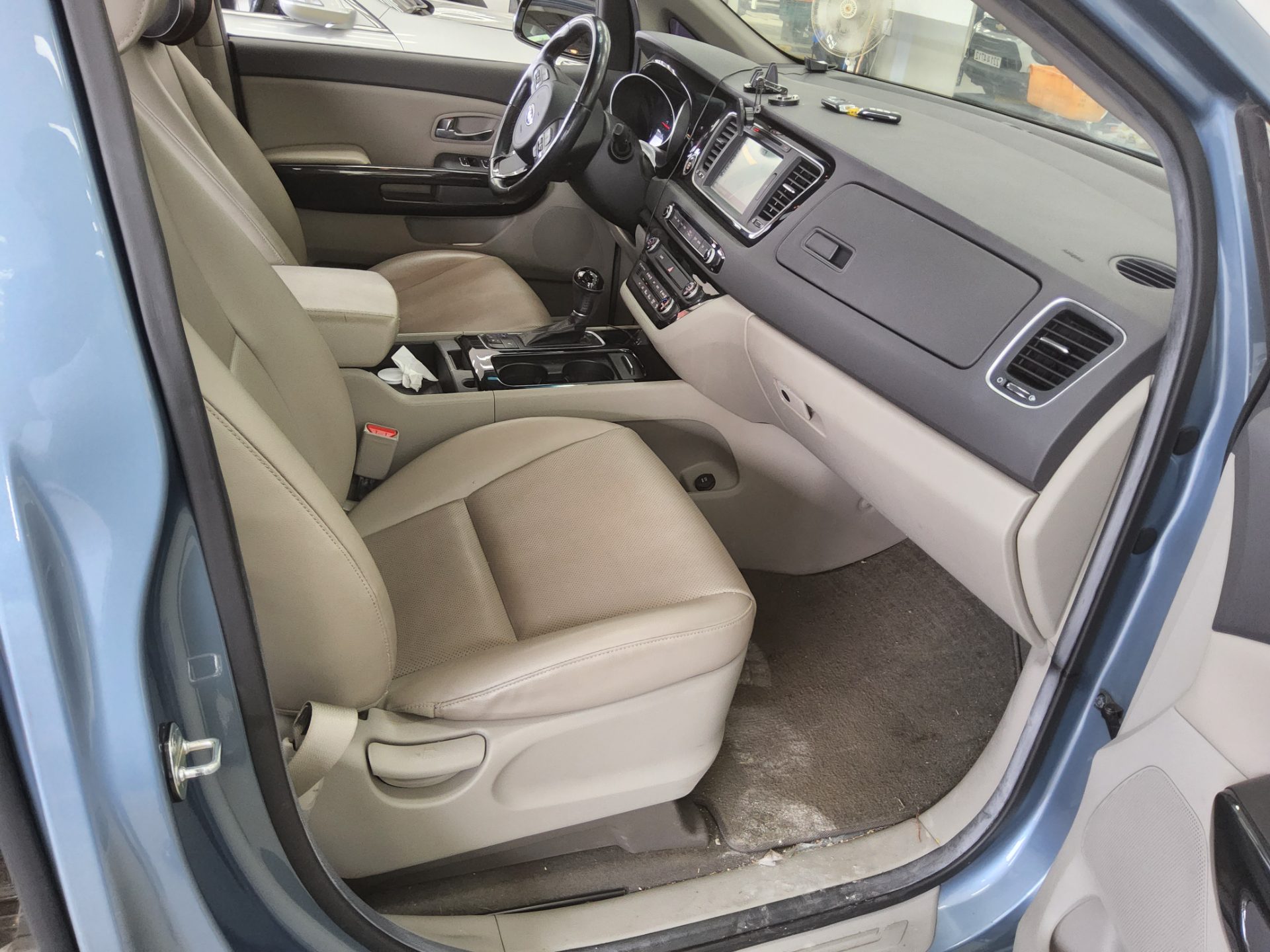 2015 - kia carnival