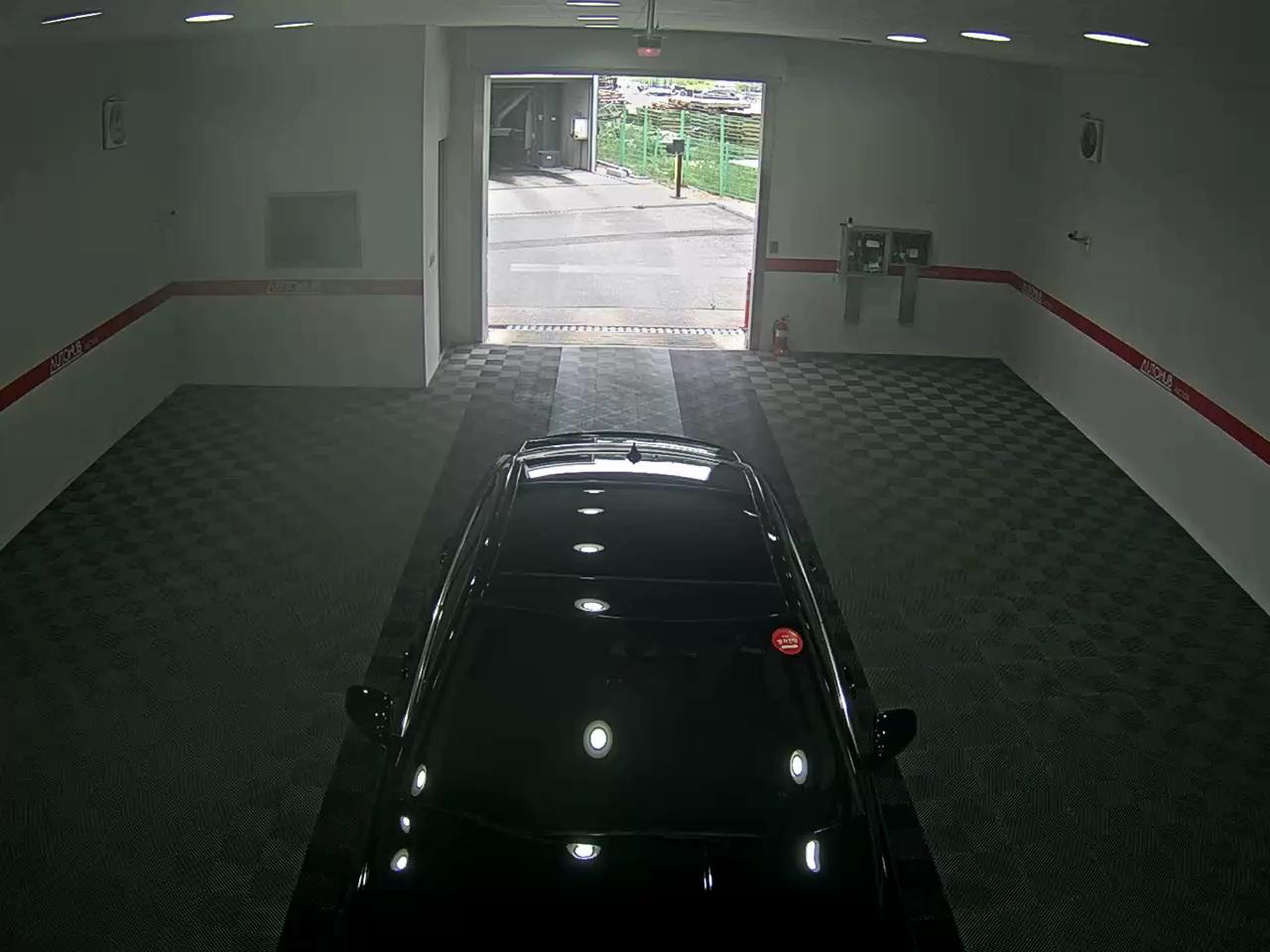 2016 - jaguar xe