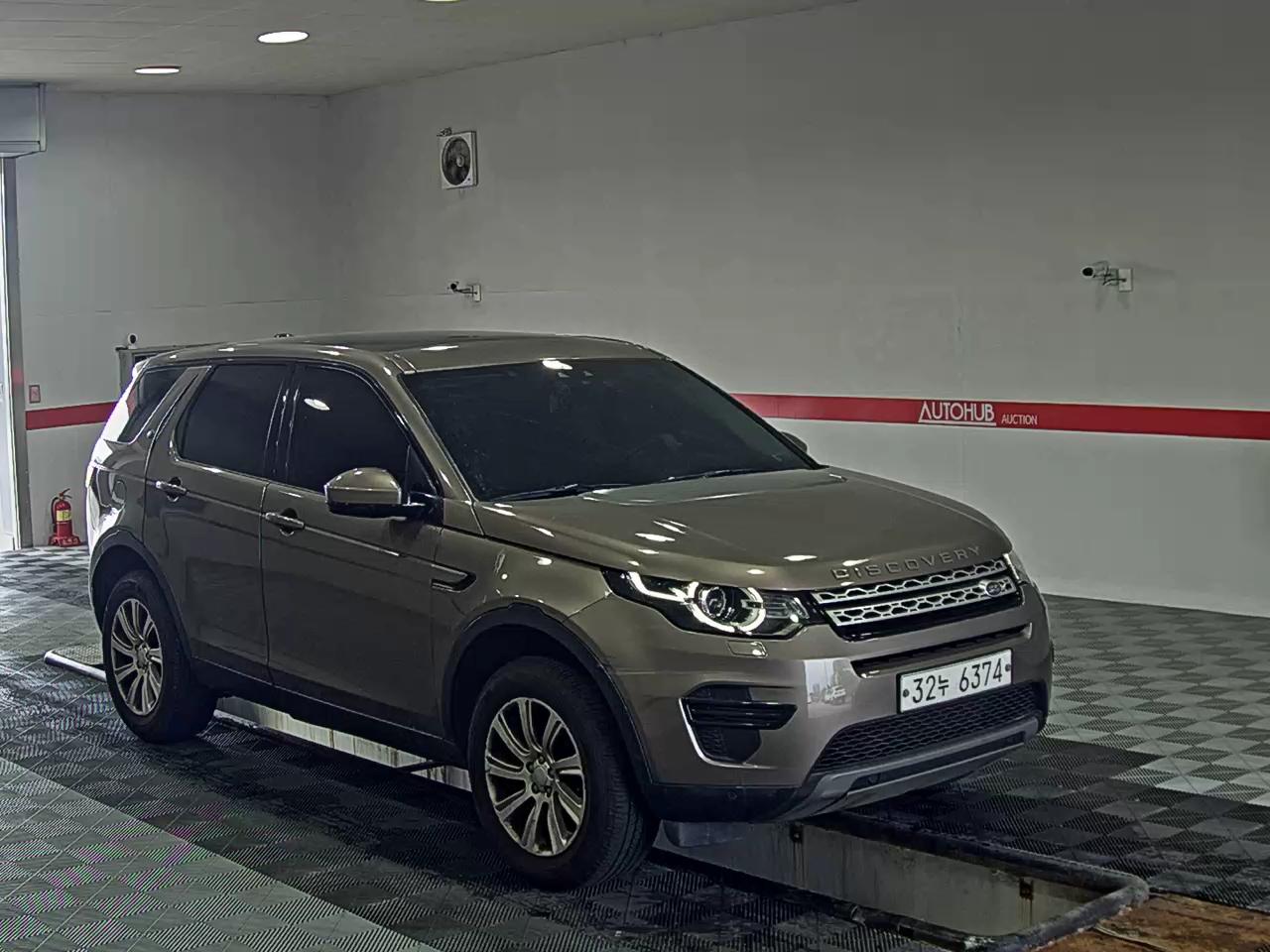 2016 - land rover discovery