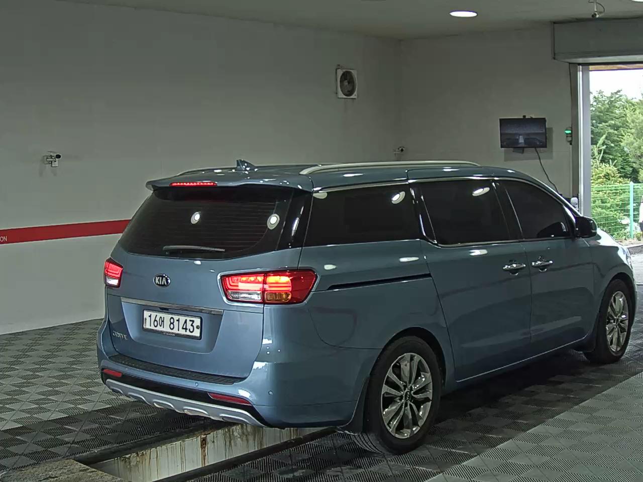 2015 - kia carnival