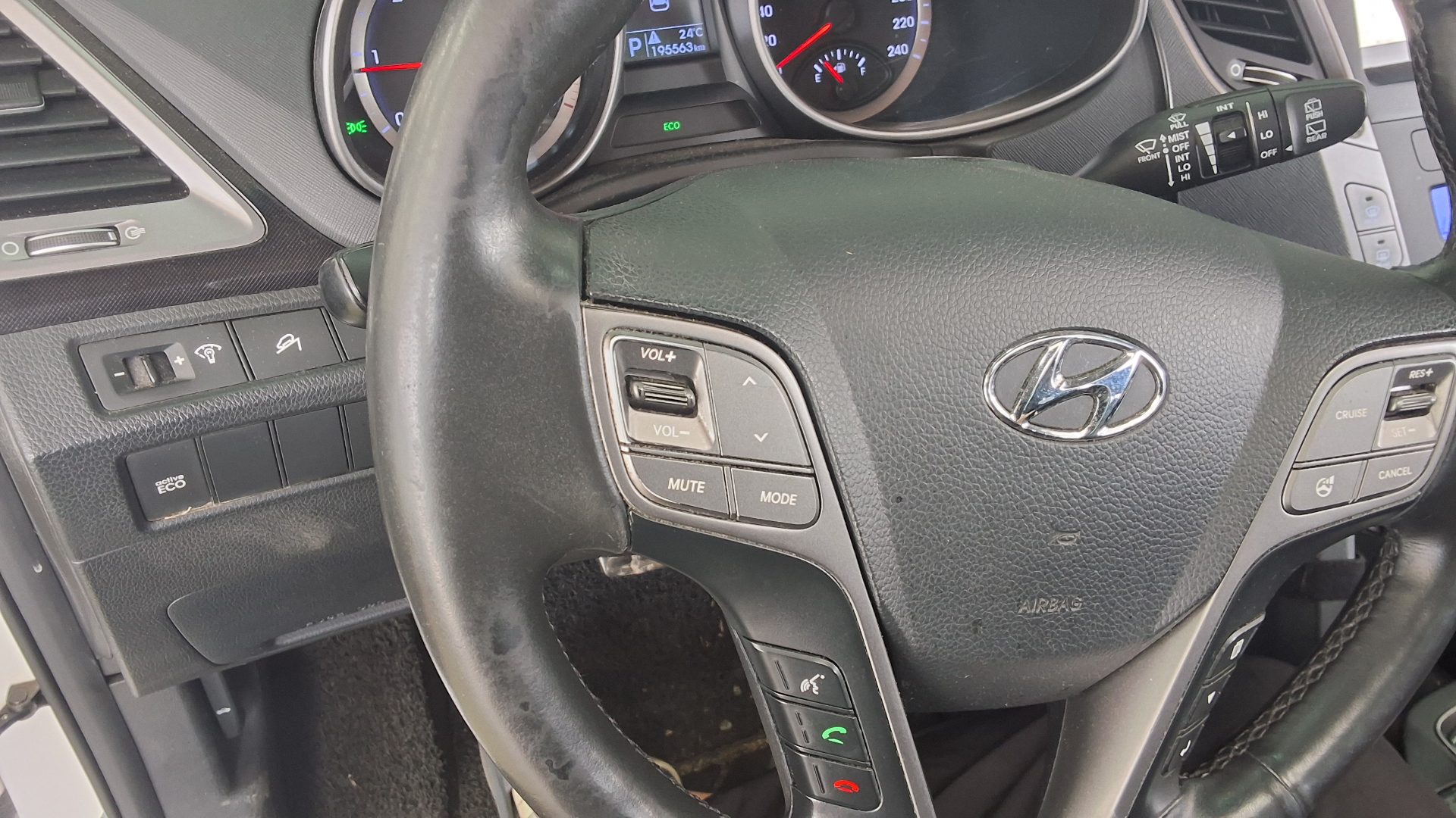 2014 - hyundai santa fe