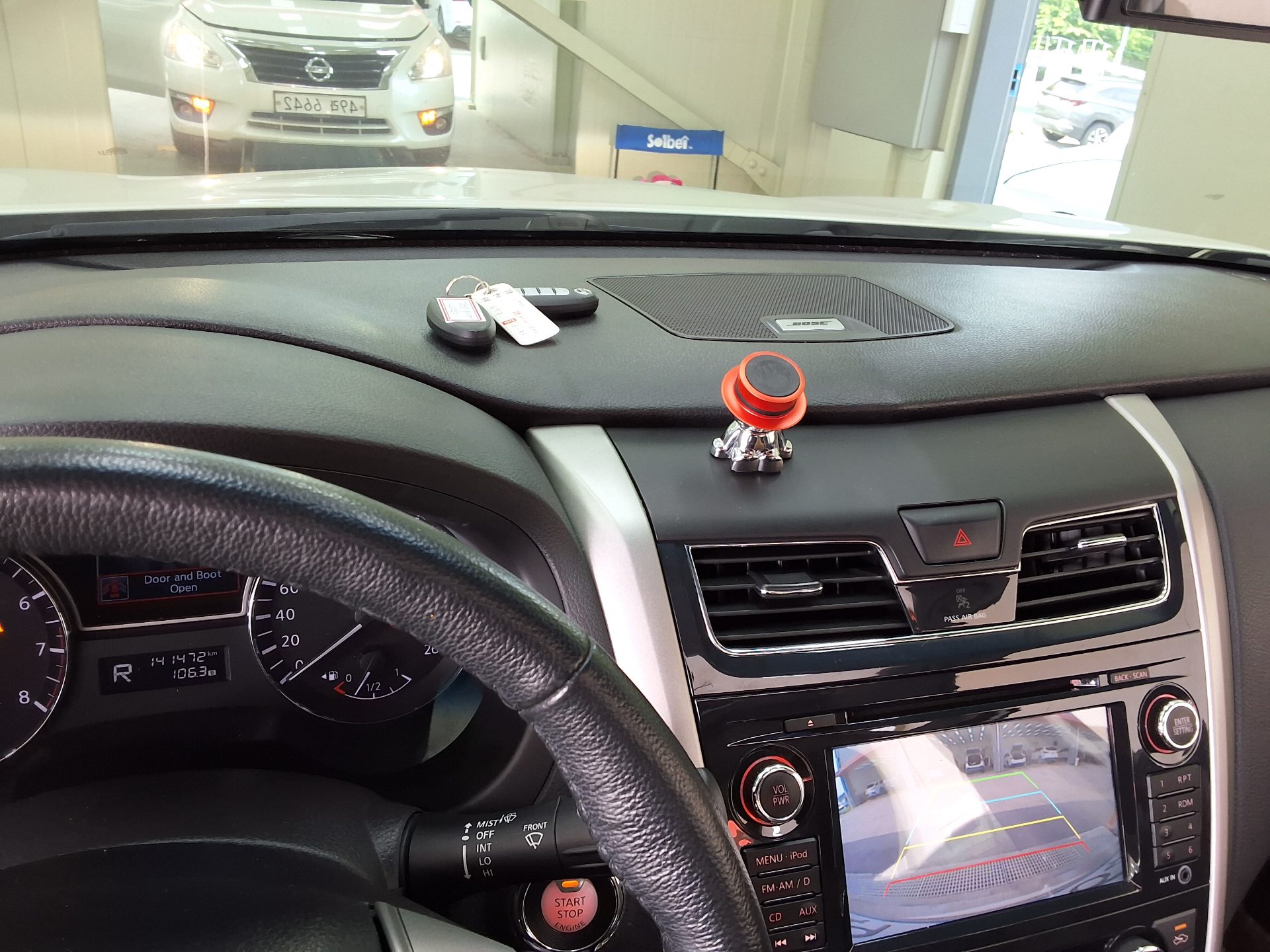 2014 - nissan altima