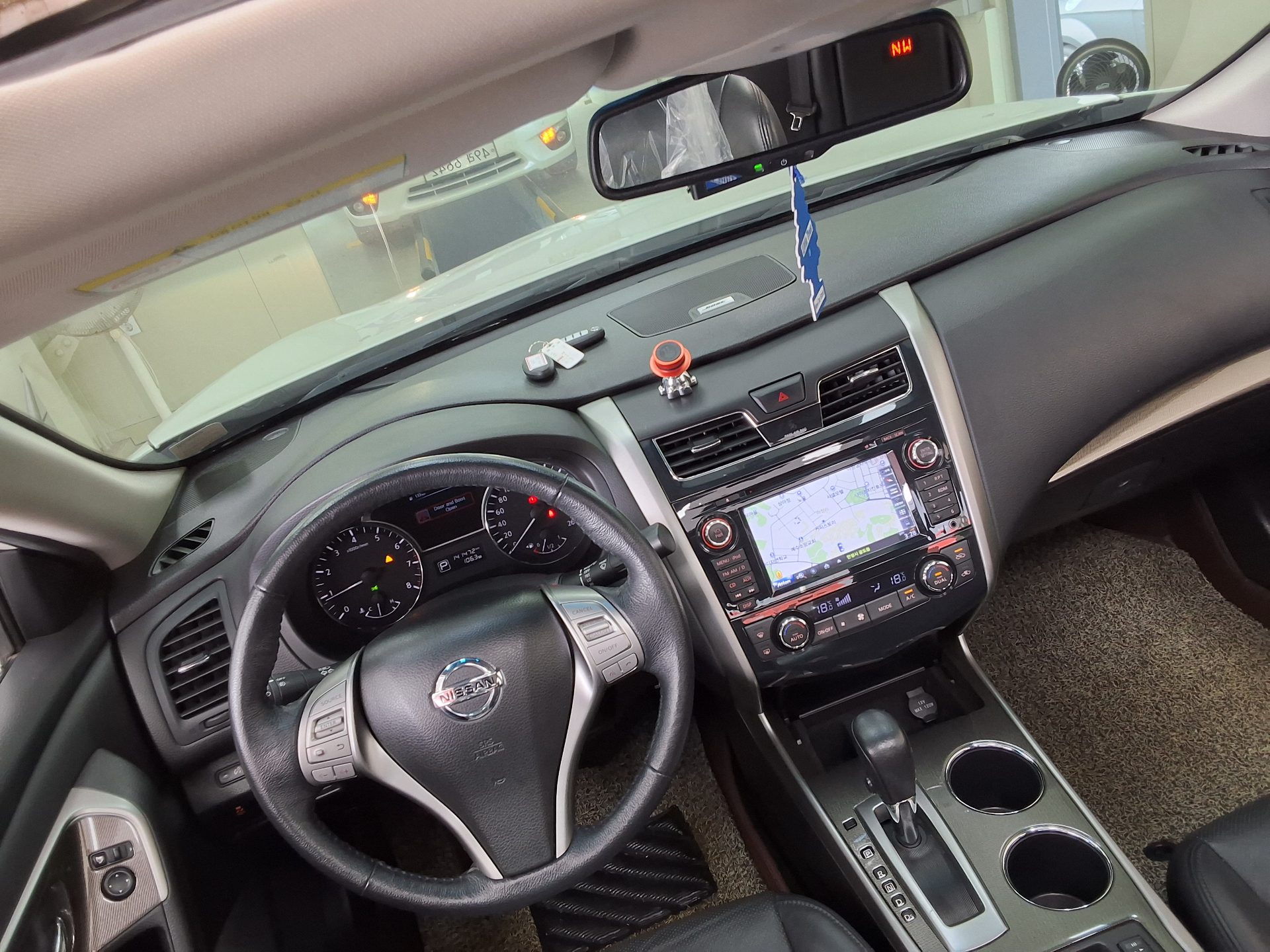 2014 - nissan altima