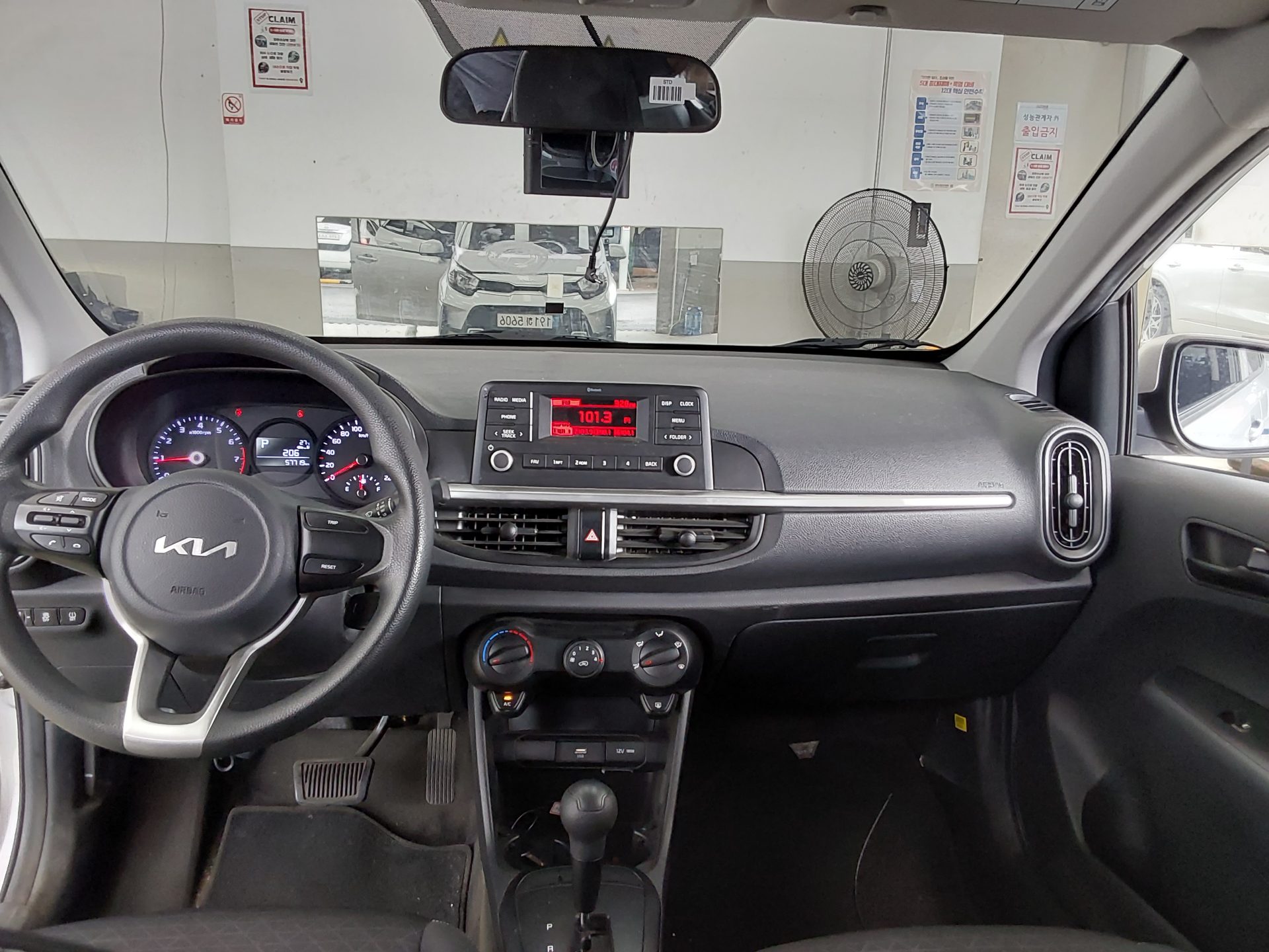 2022 - kia morning