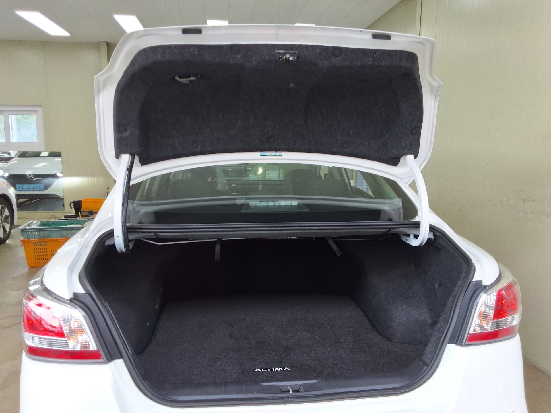 2014 - nissan altima