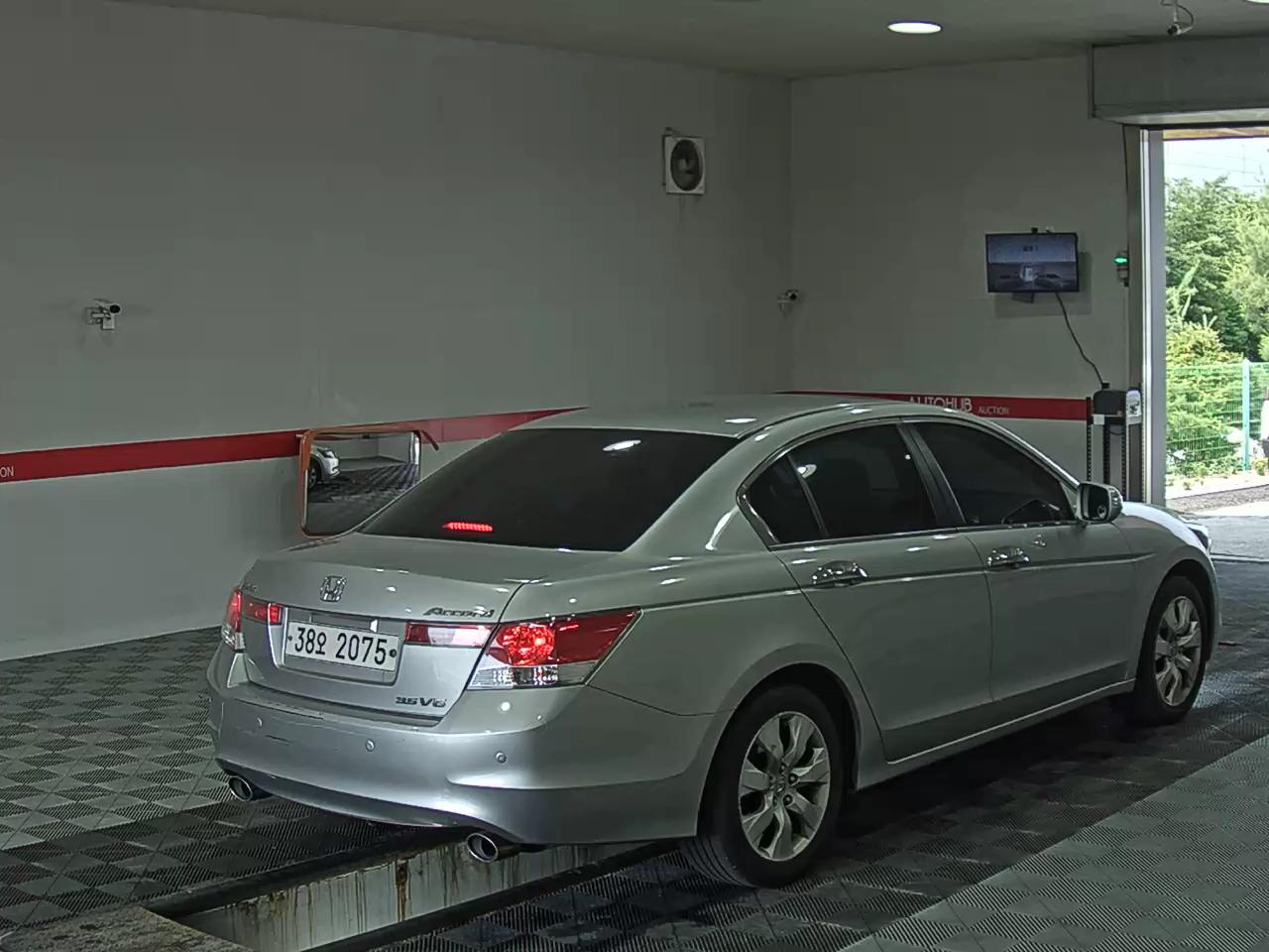 2010 - honda accord