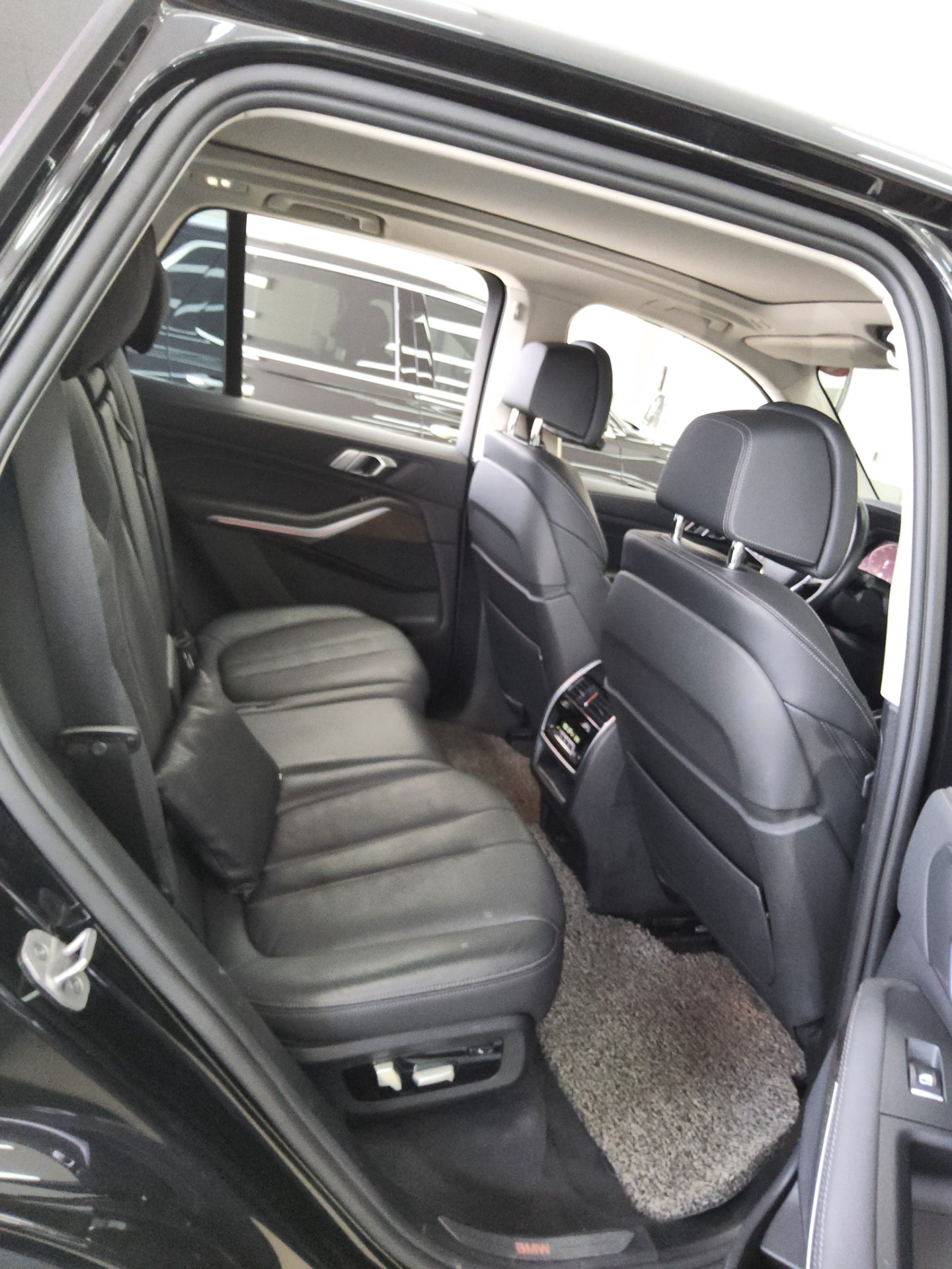 2021 - bmw x5