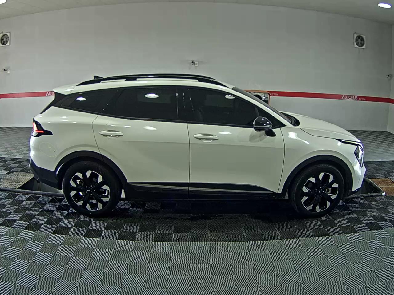 2022 - kia sportage