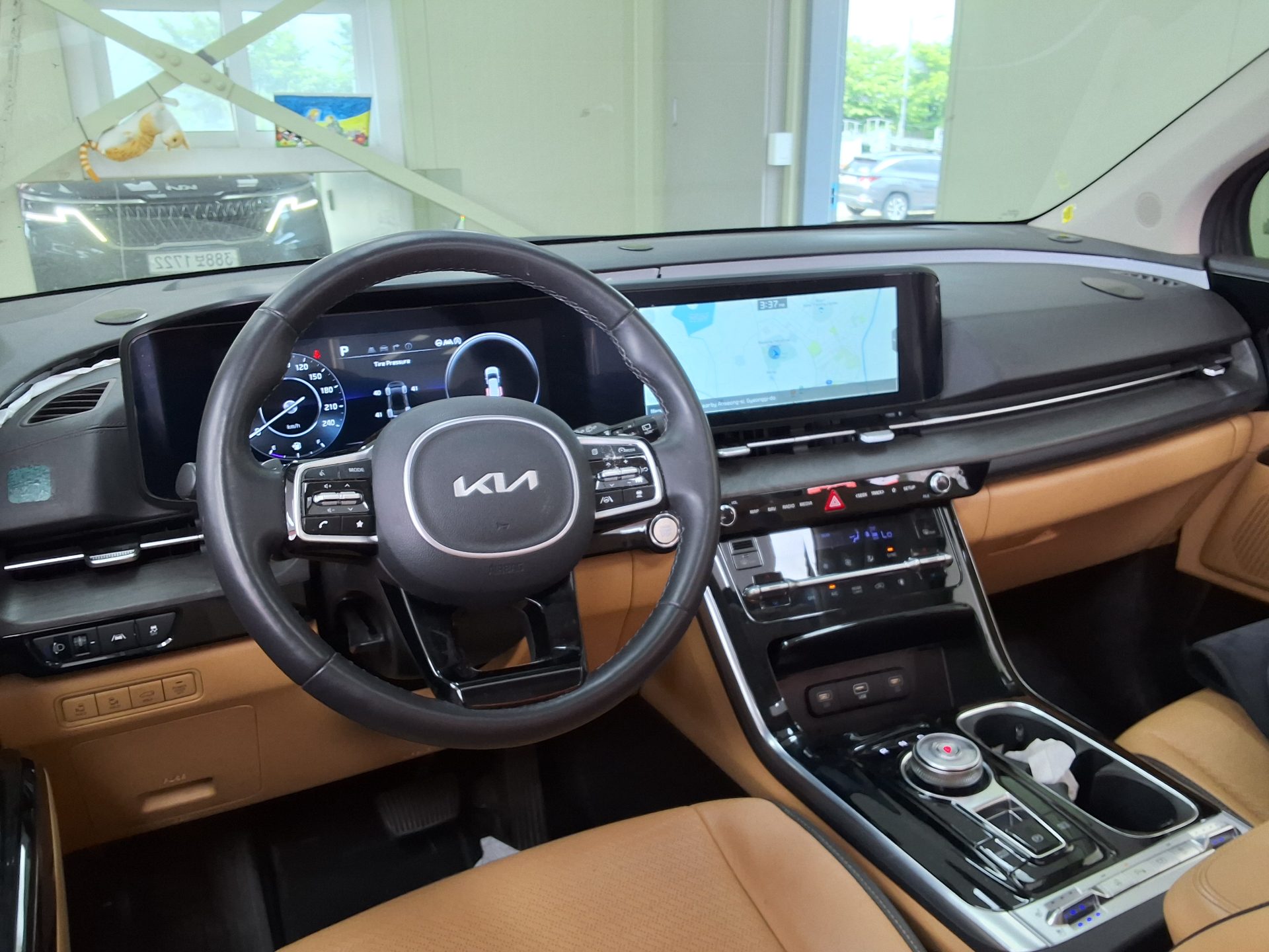 2023 - kia carnival