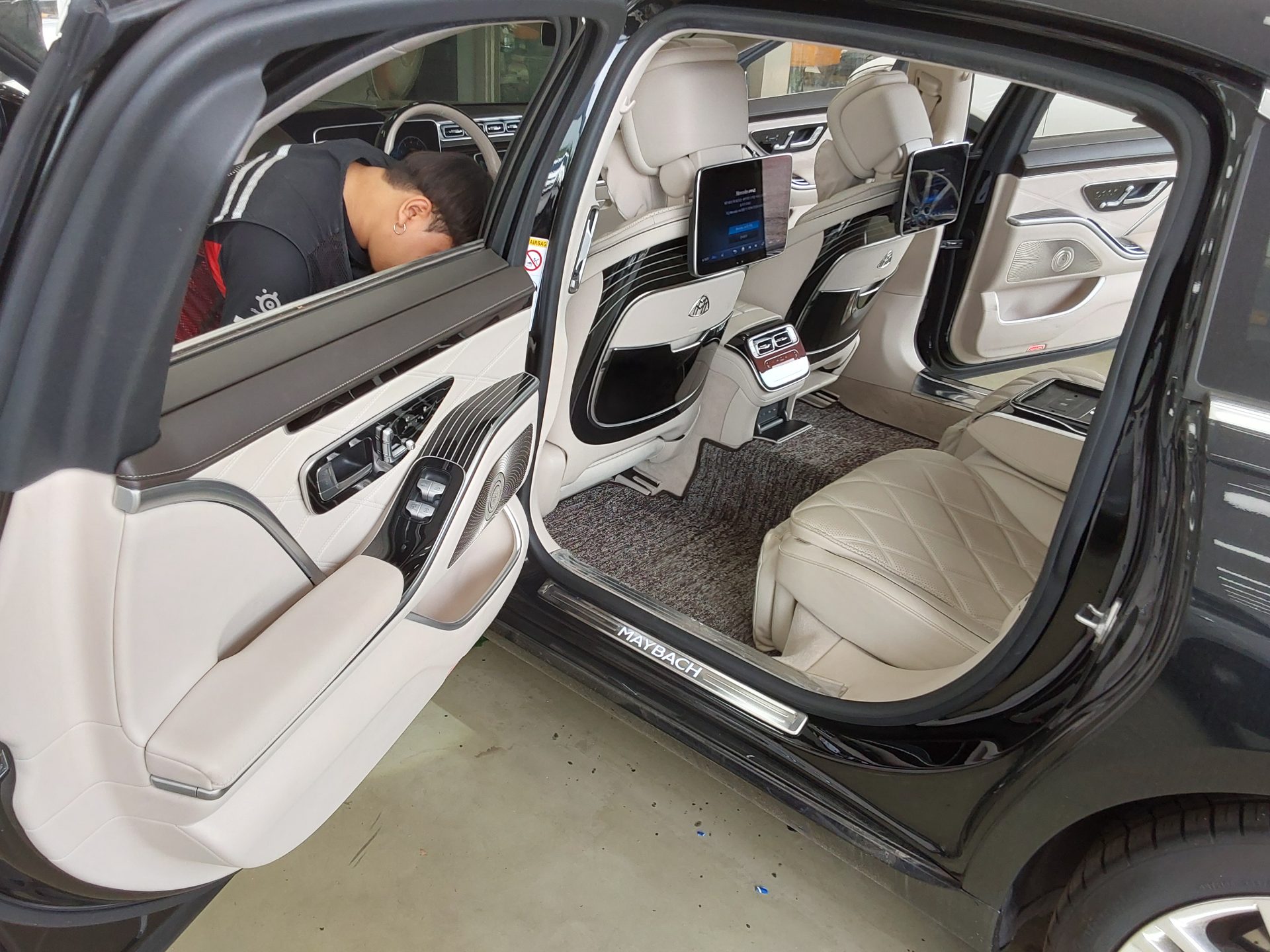 2022 - mercedes-benz s580