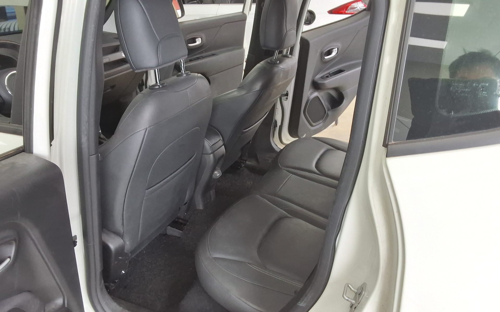 2021 - jeep renegade
