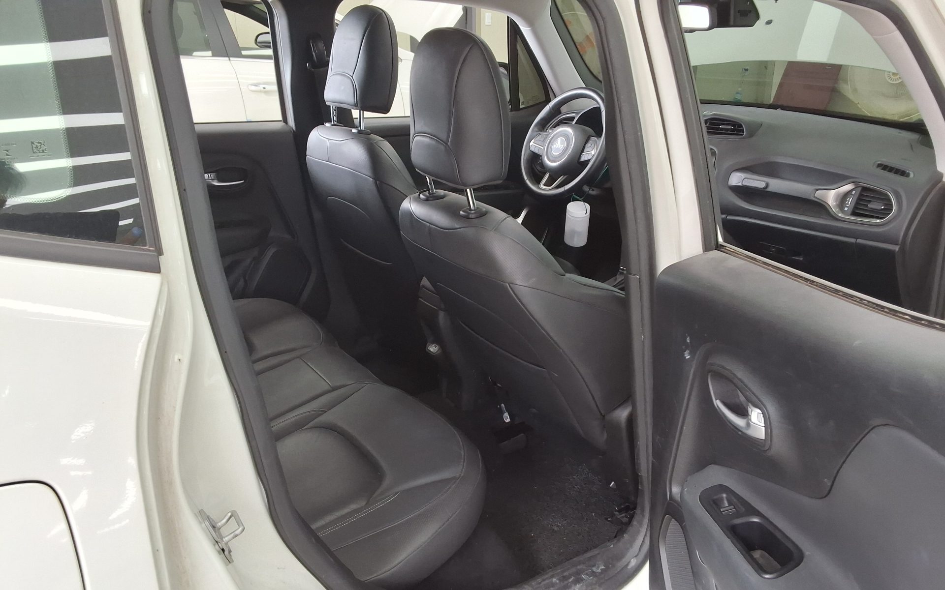2021 - jeep renegade