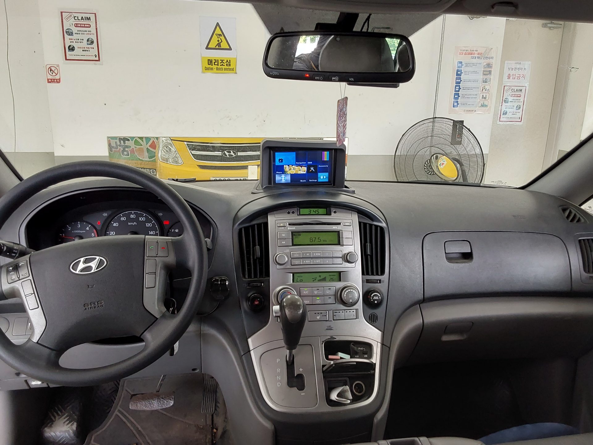 2014 - hyundai grand starex