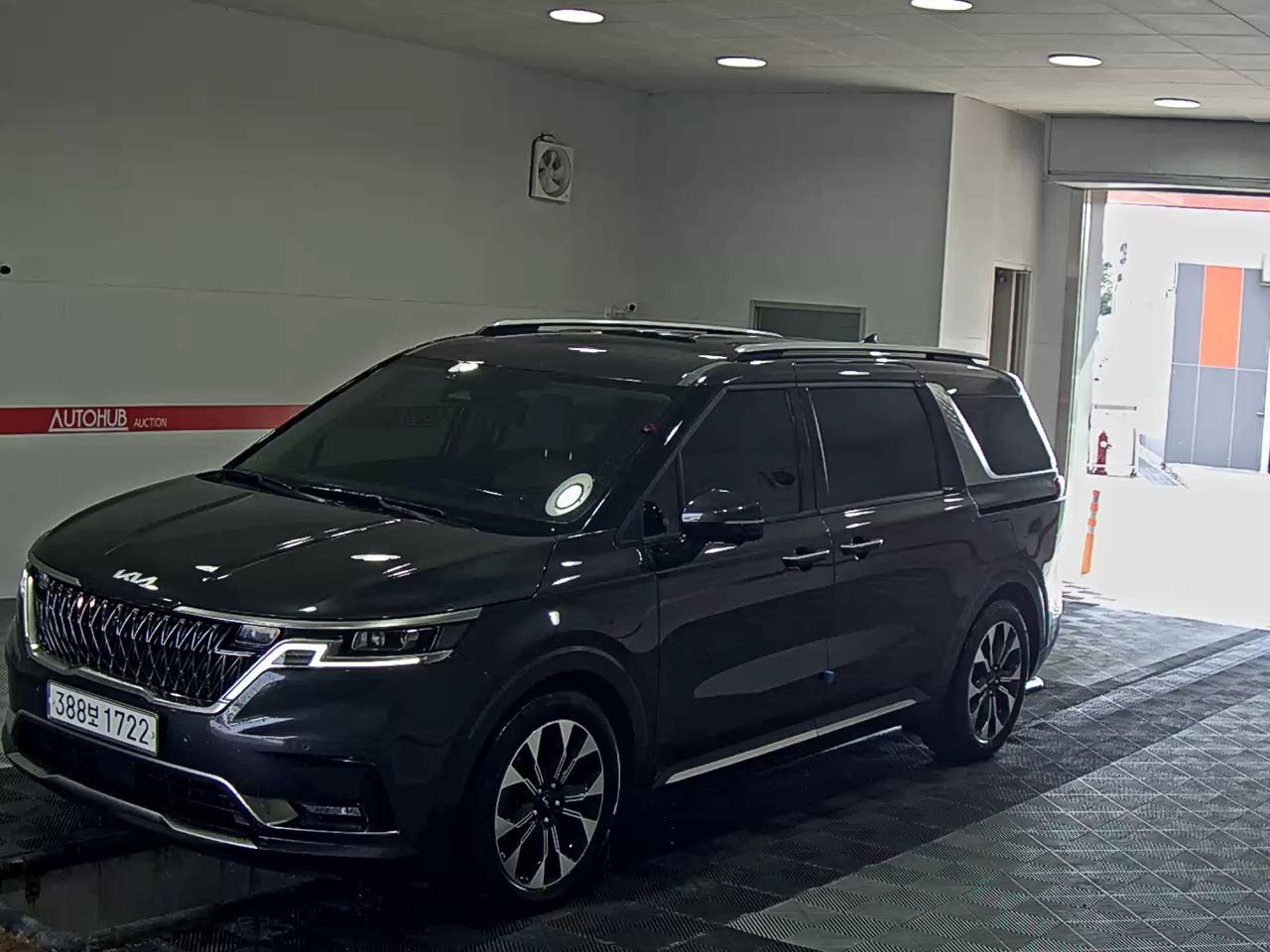 KIA CARNIVAL (KA4)