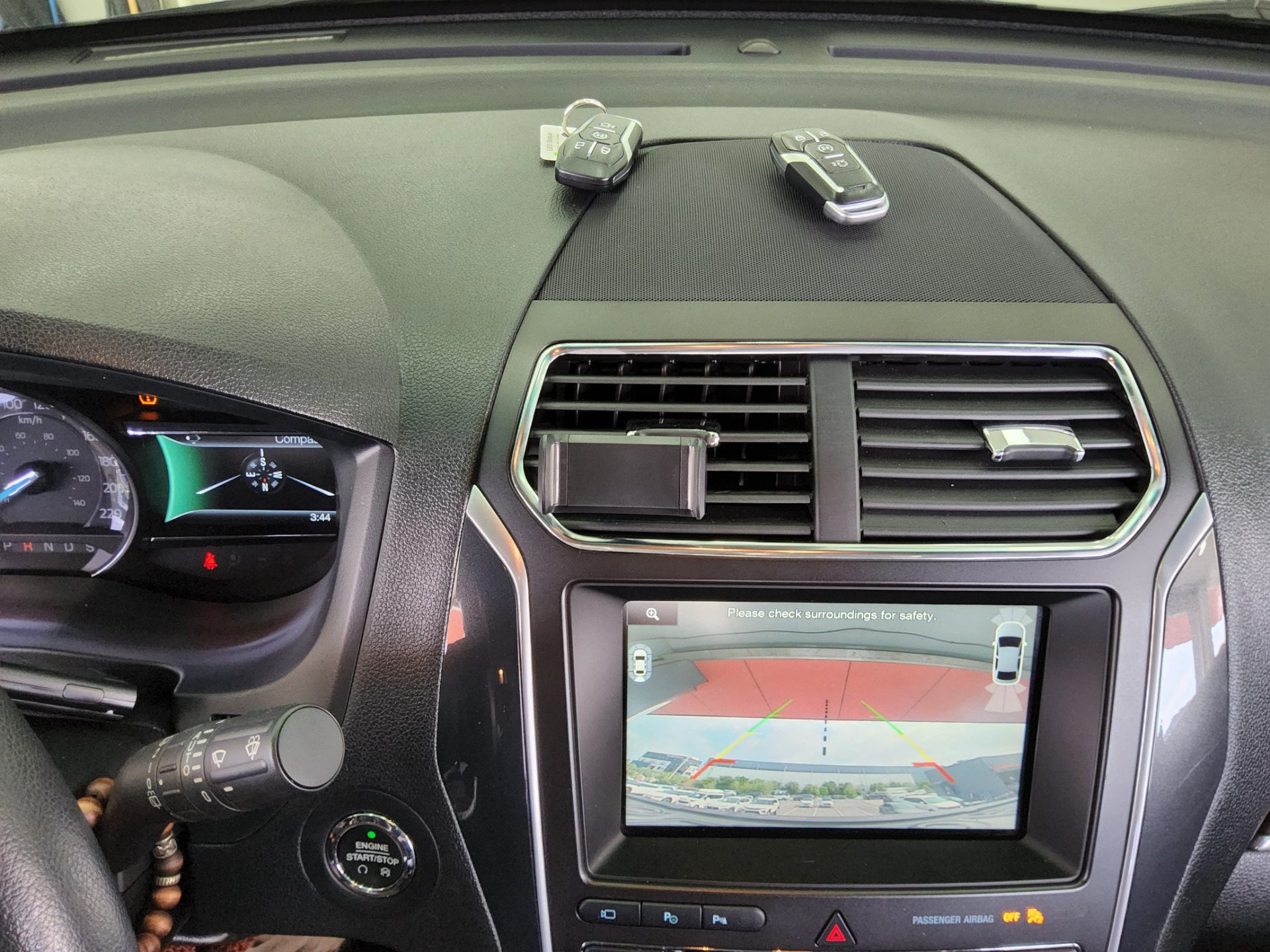 2016 - ford explorer