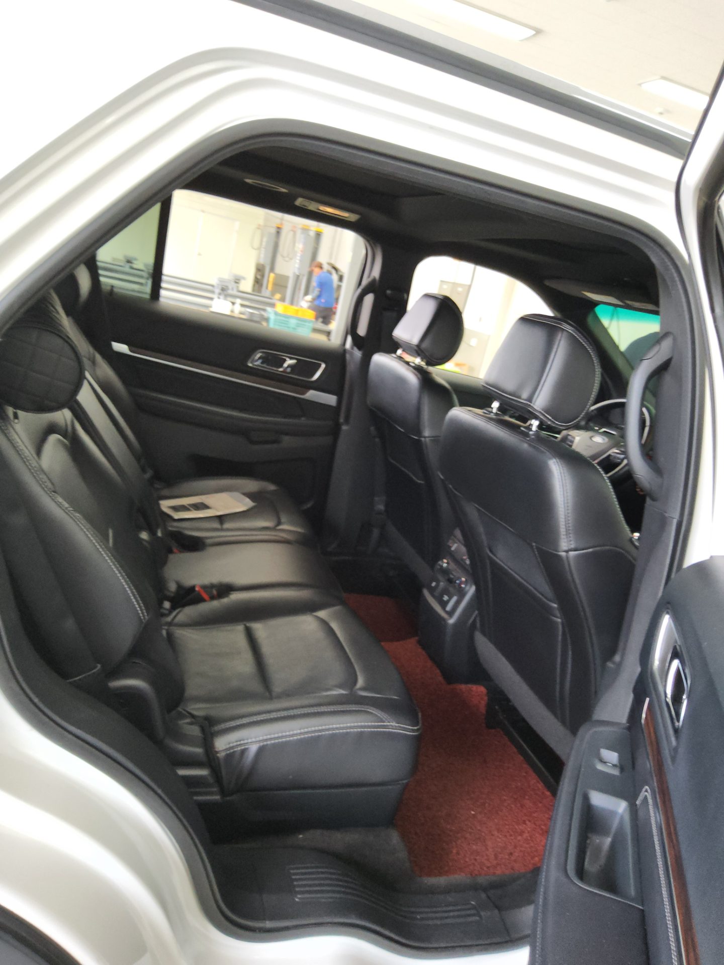 2016 - ford explorer
