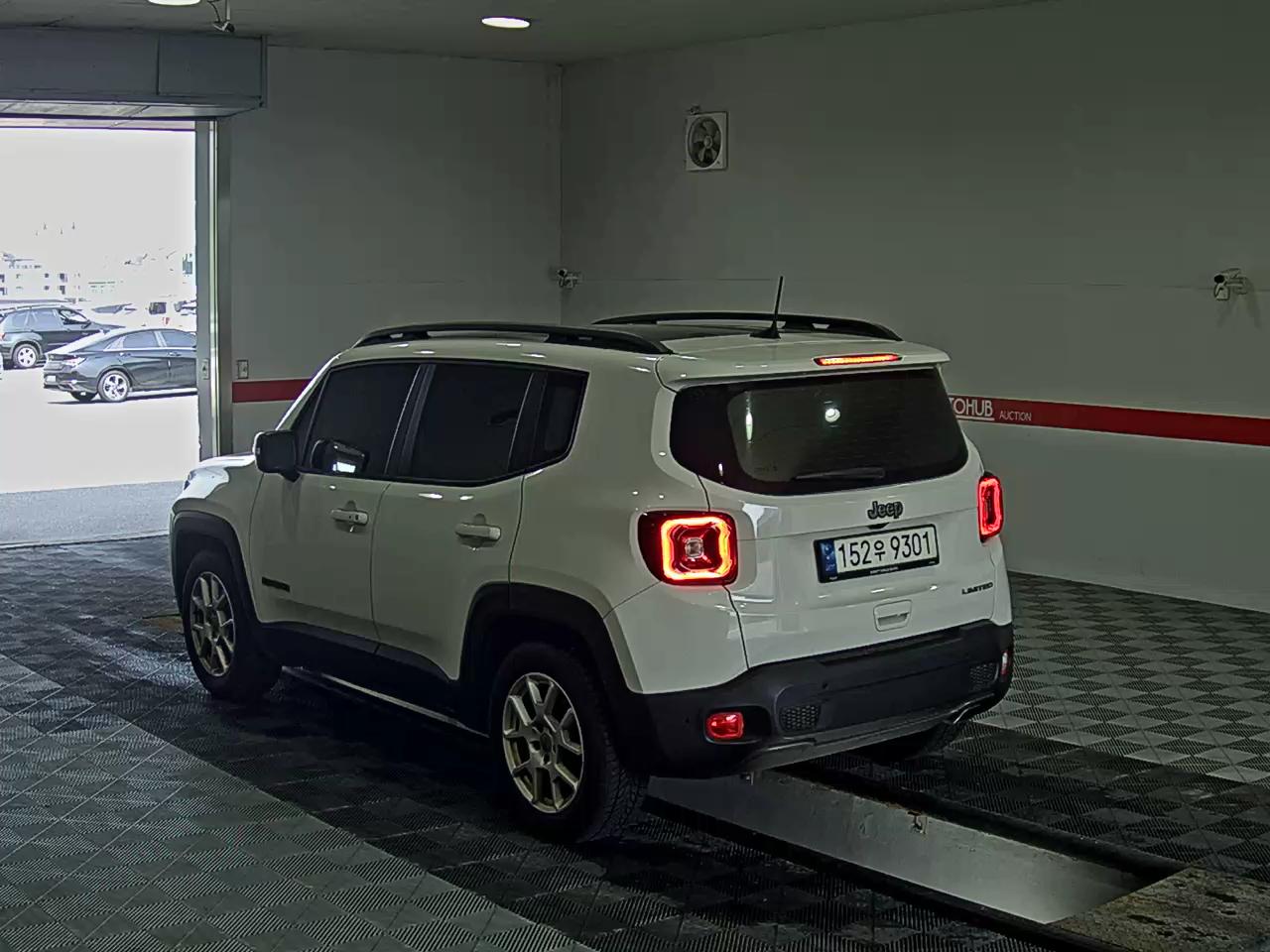 2021 - jeep renegade