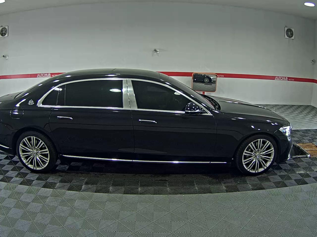 2022 - mercedes-benz s580