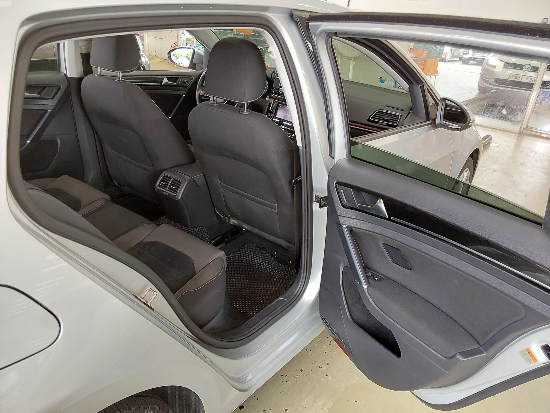 2013 - volkswagen golf