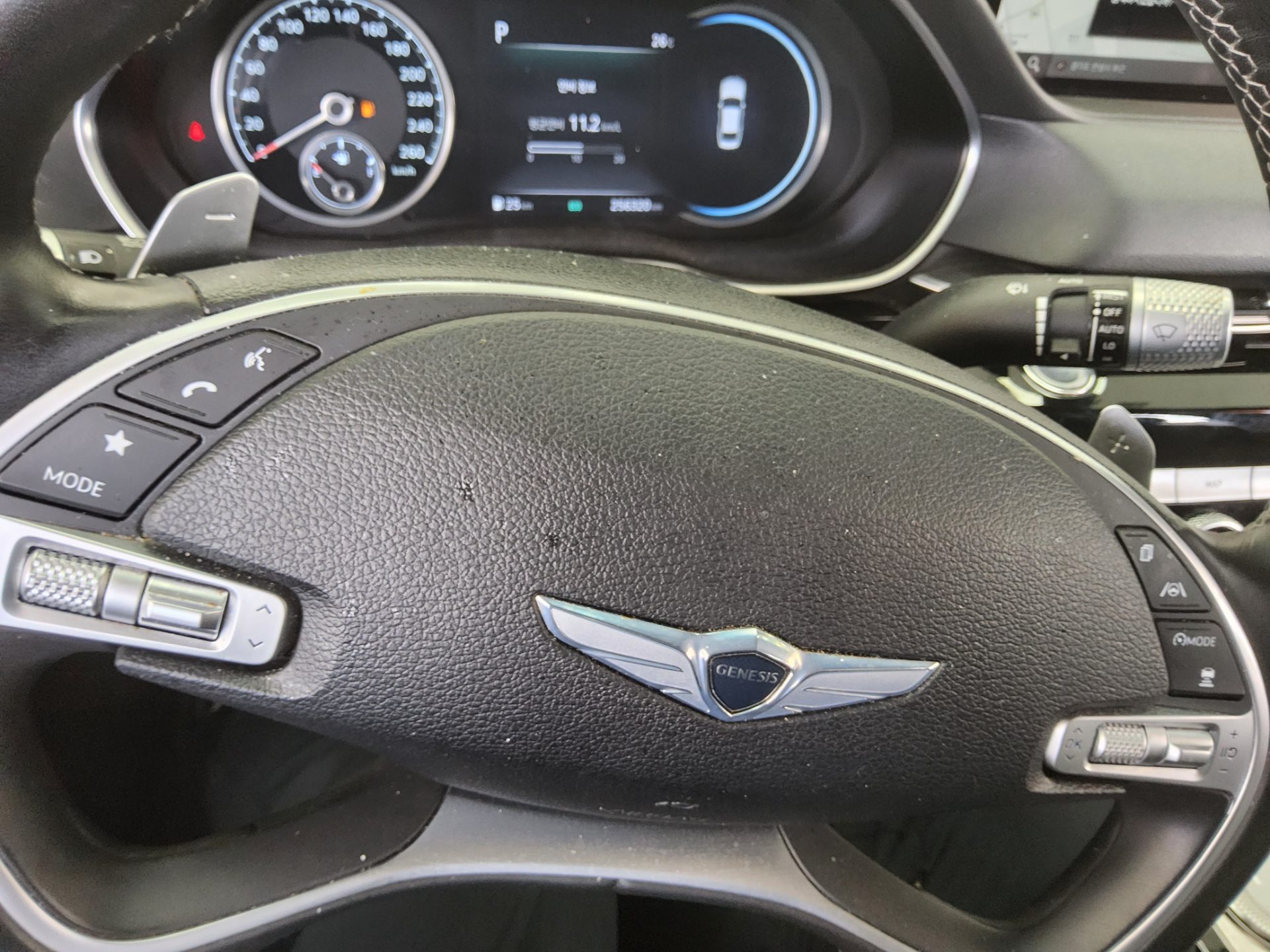 2021 - genesis g80