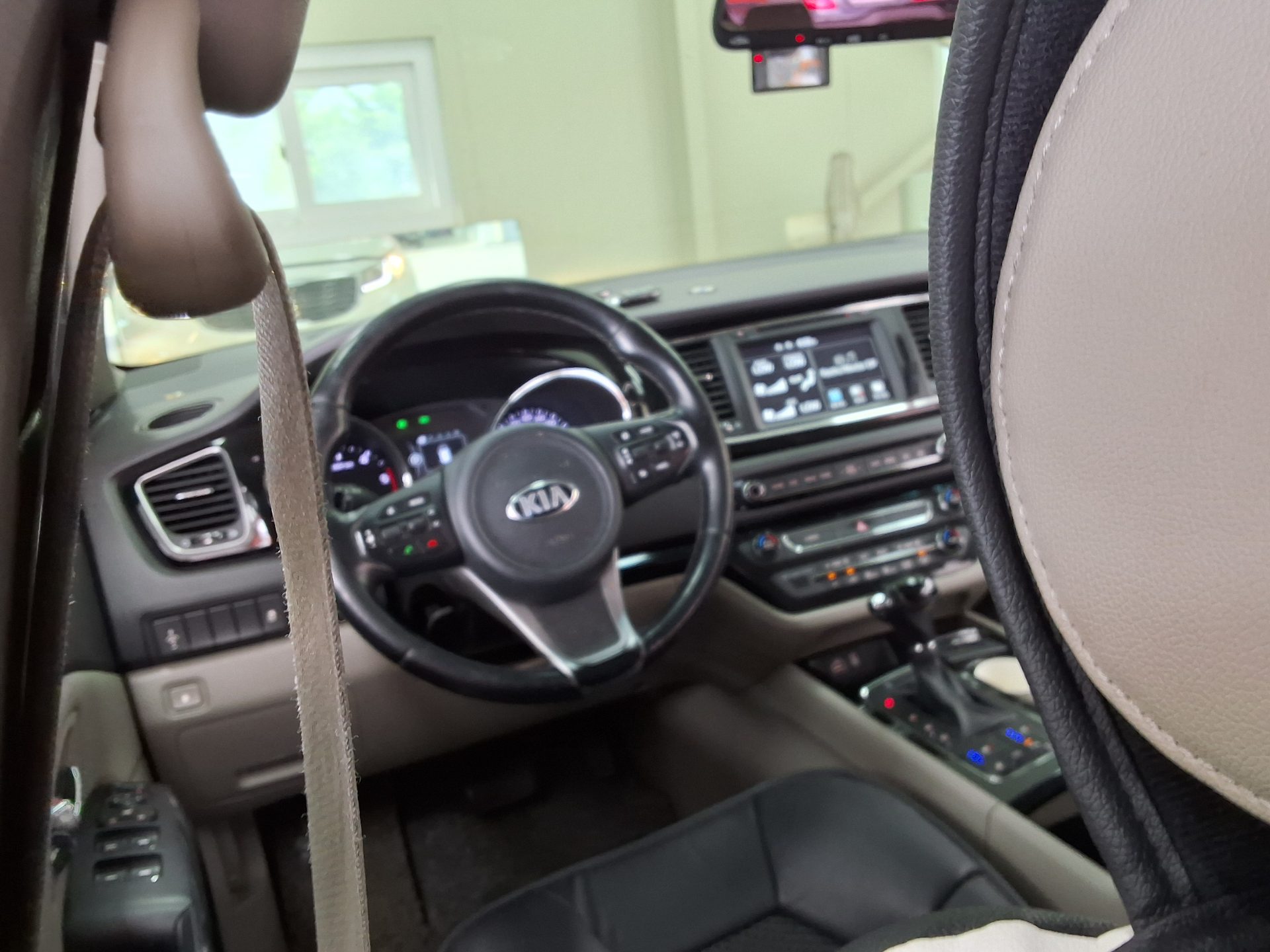 2016 - kia carnival
