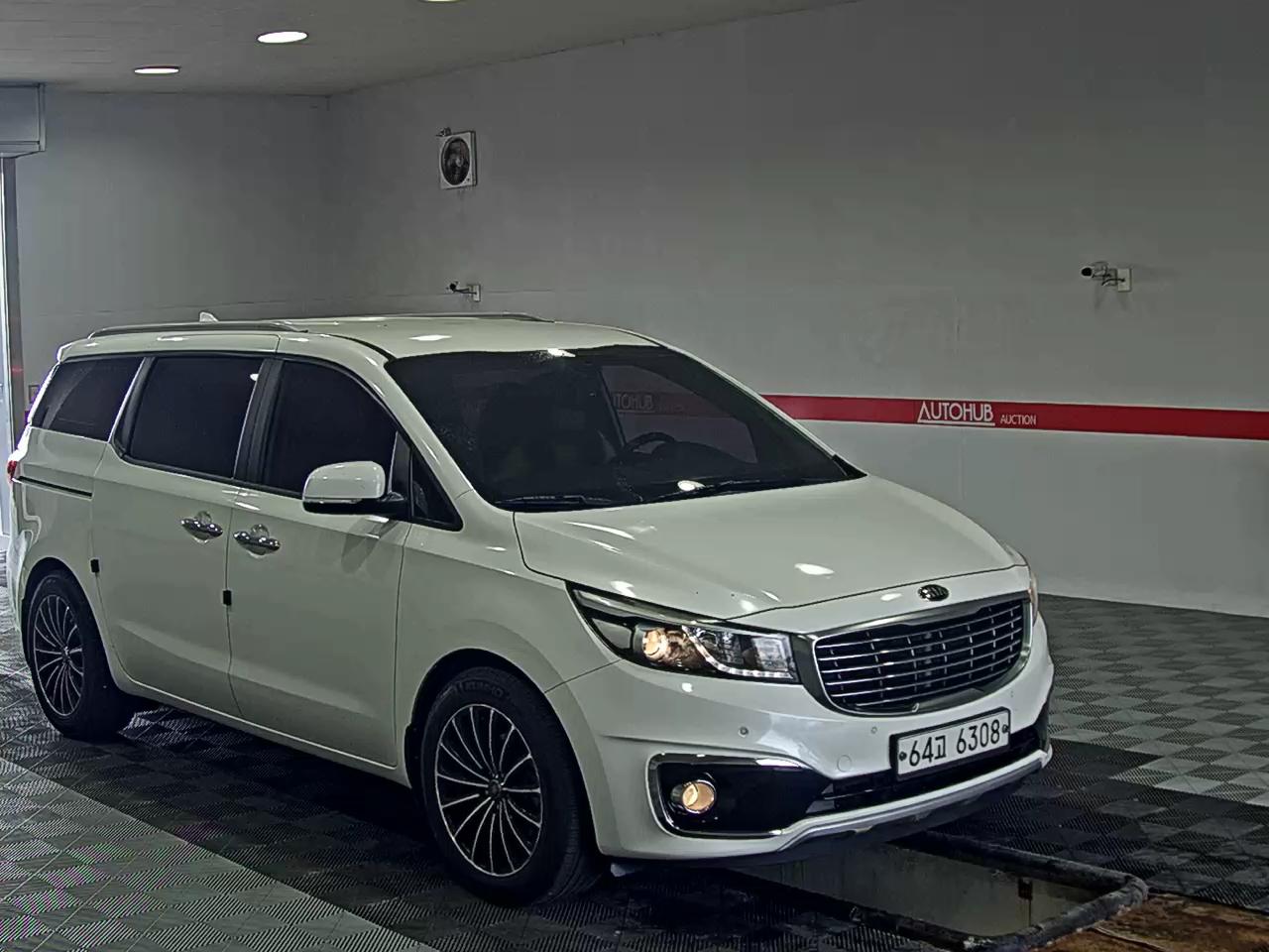 2016 - kia carnival