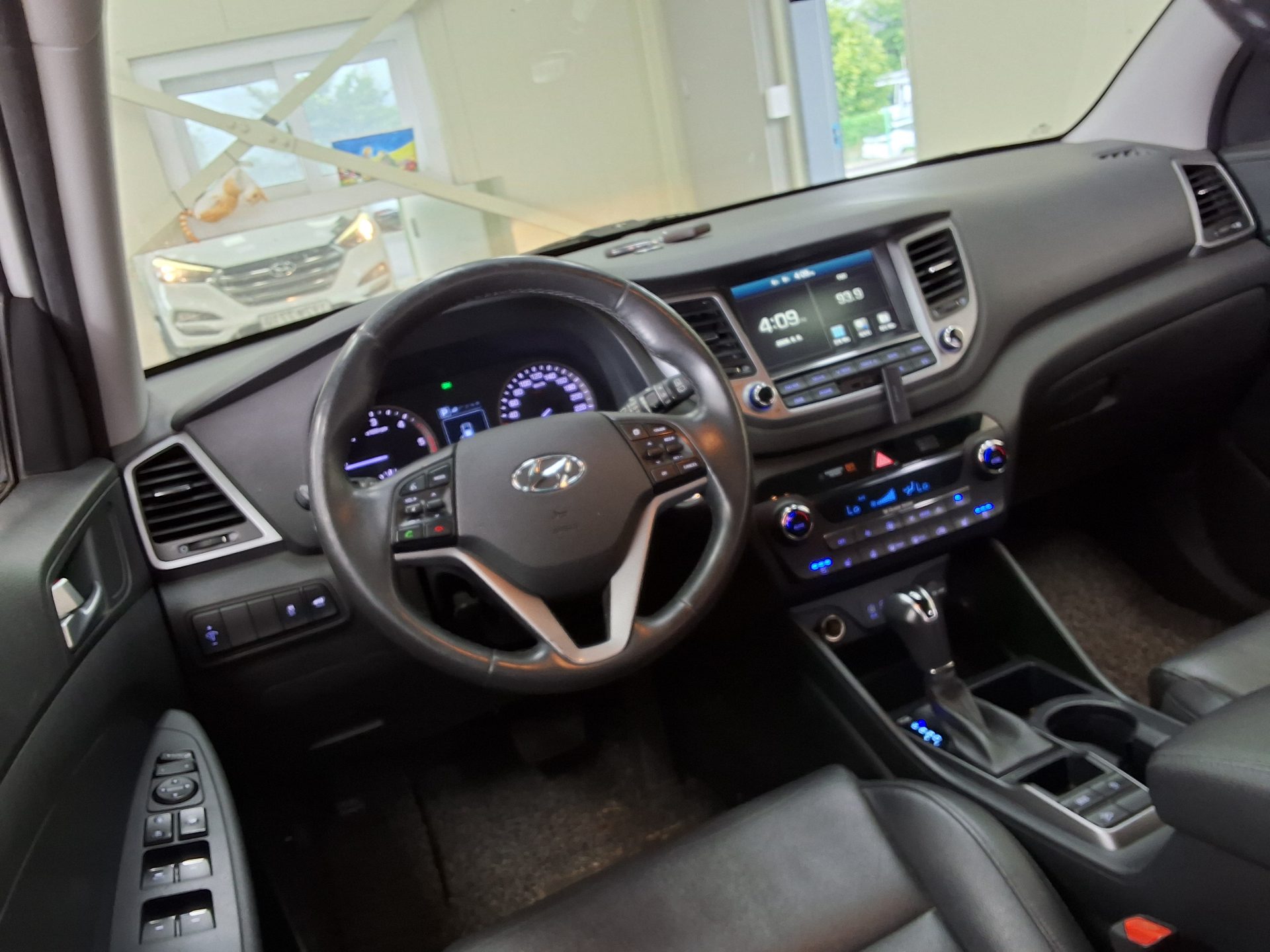 2017 - hyundai tucson