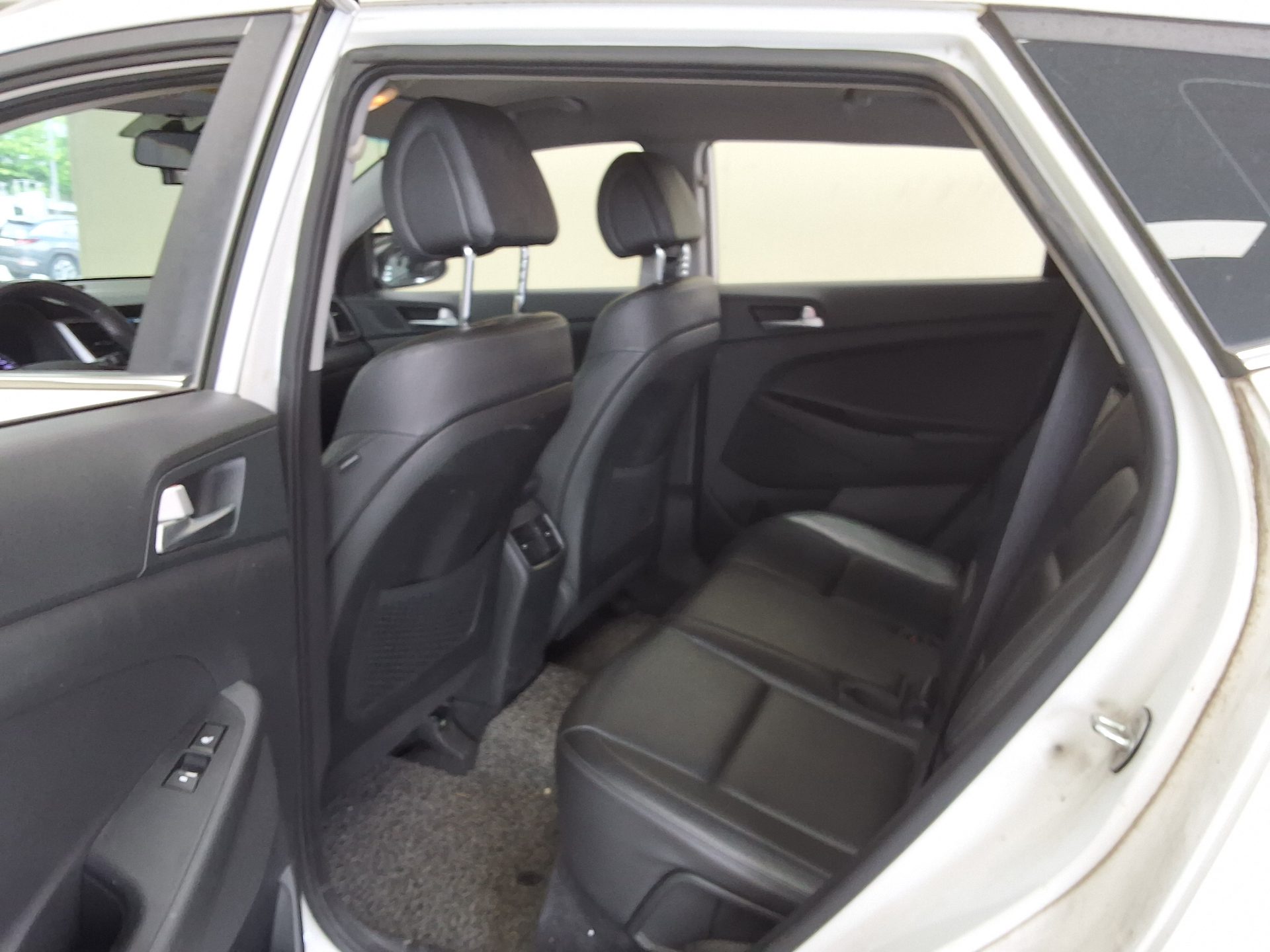 2017 - hyundai tucson