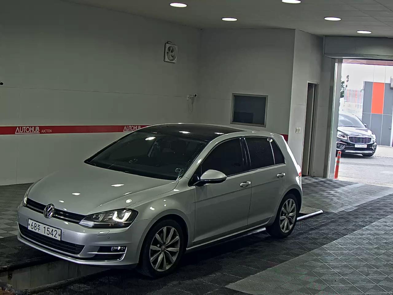 VOLKSWAGEN GOLF (7TH GEN) TDI