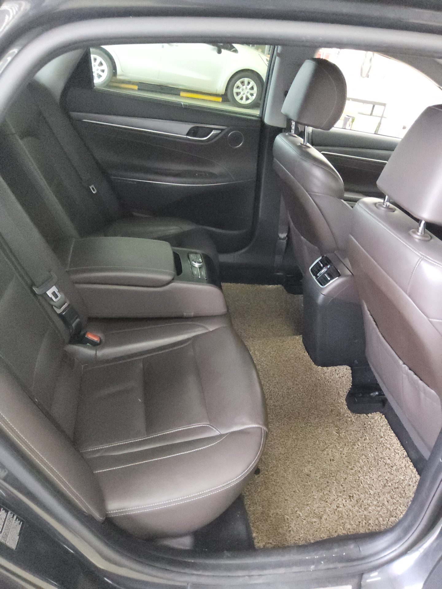 2017 - hyundai grandeur