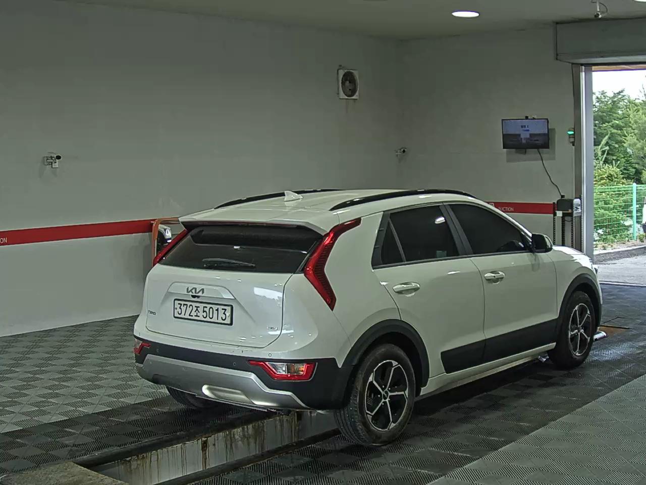 2024 - kia niro