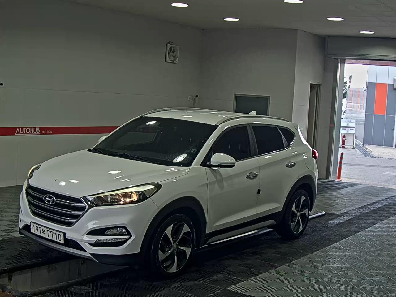 2017 - hyundai tucson