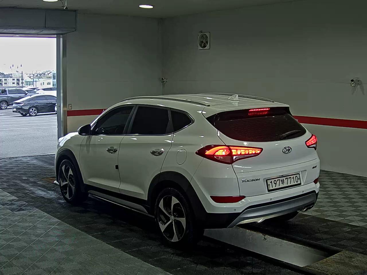 2017 - hyundai tucson