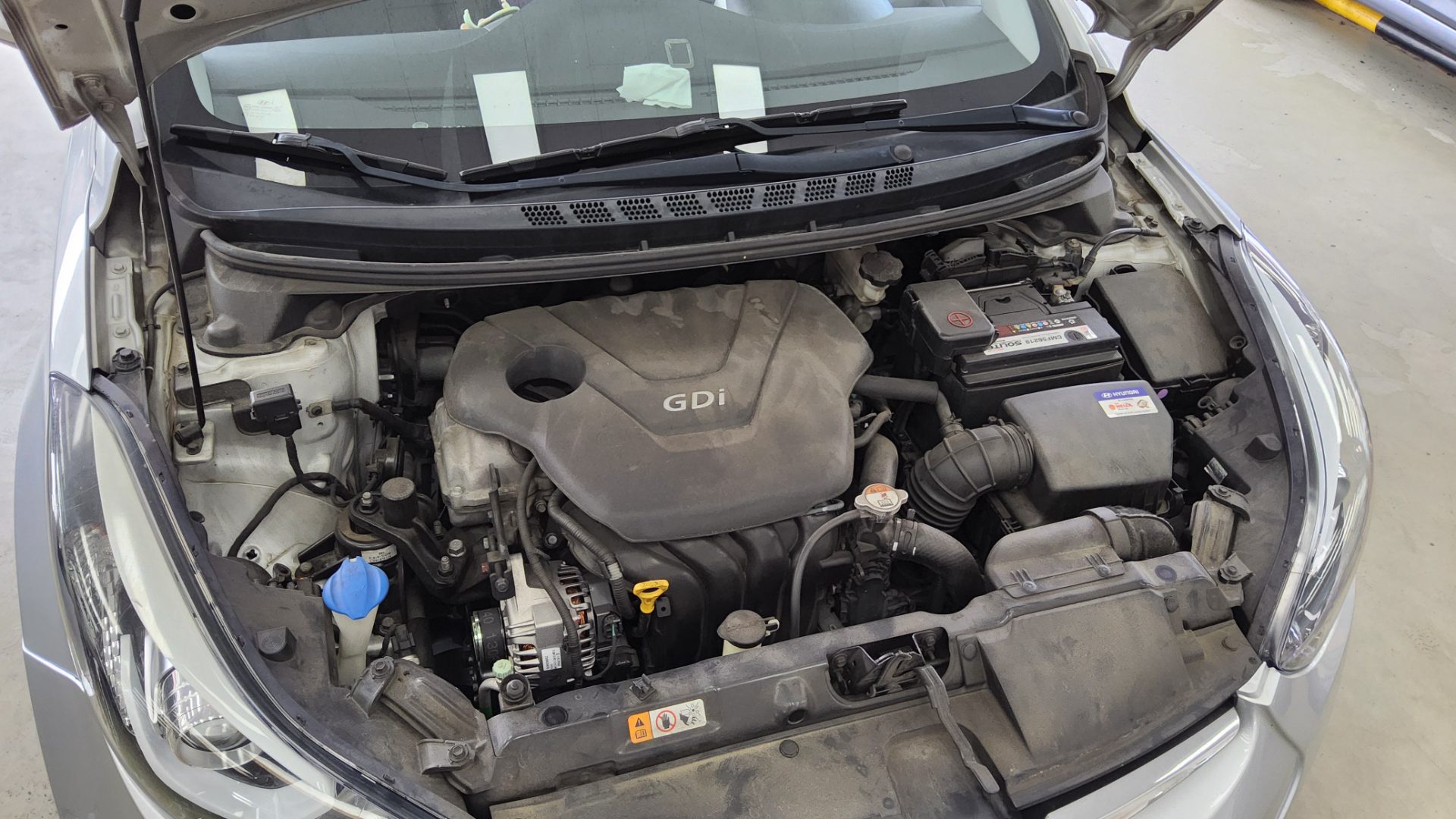 2014 - hyundai avante
