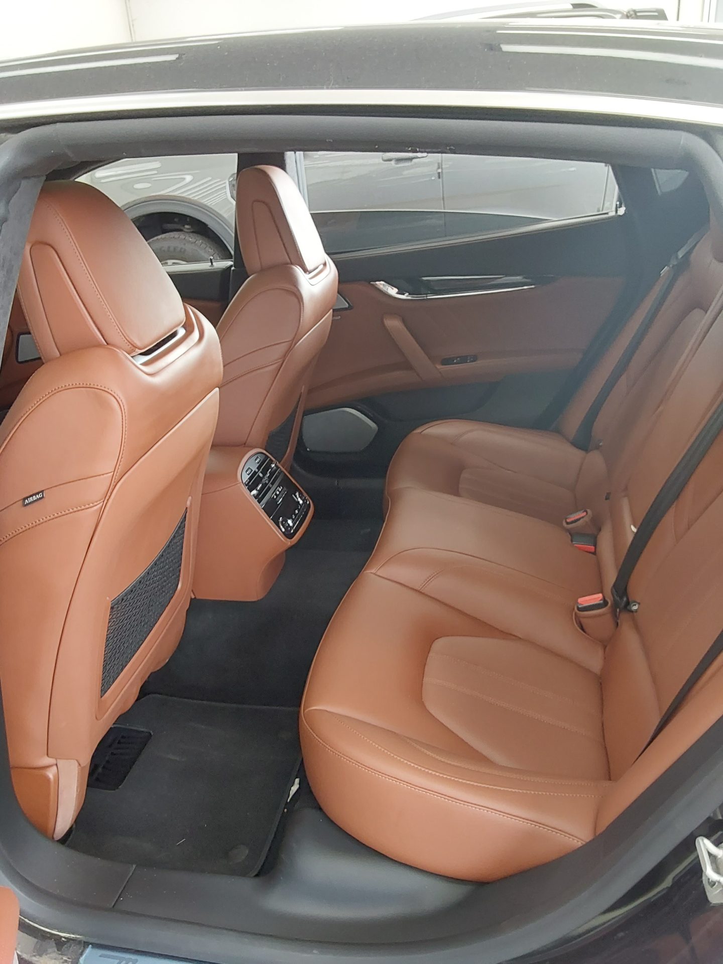 2023 - maserati quattroporte