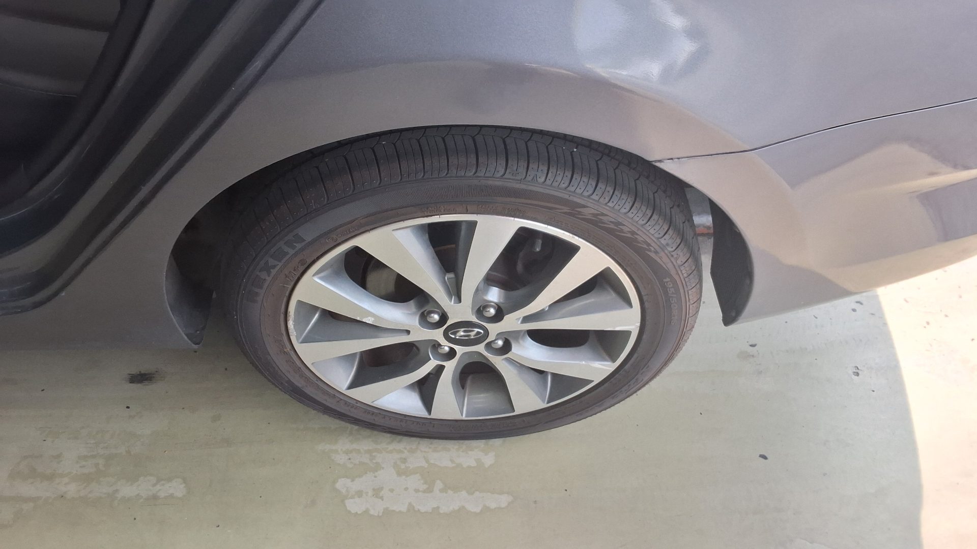 2014 - hyundai accent