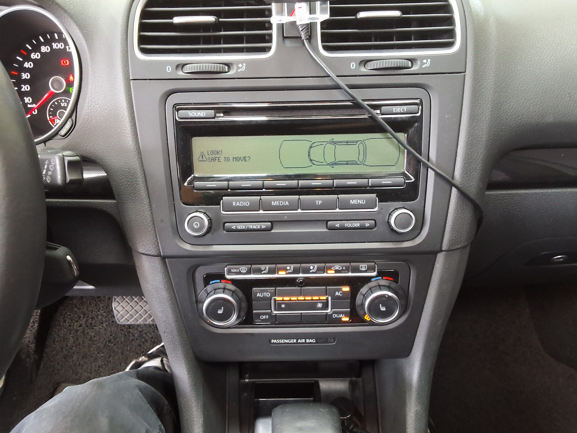2010 - volkswagen golf