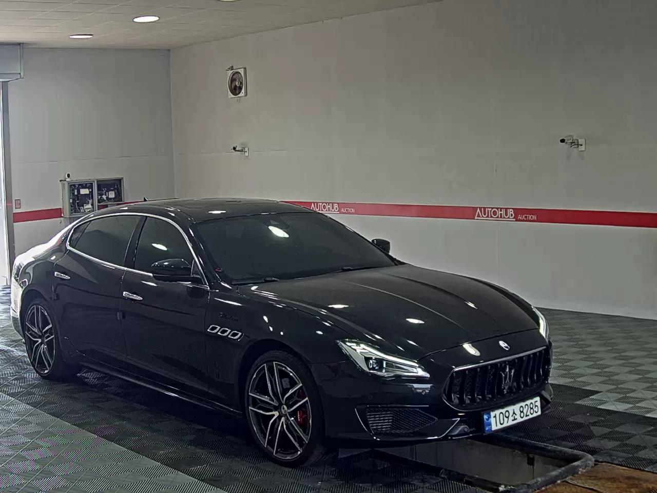 2023 - maserati quattroporte