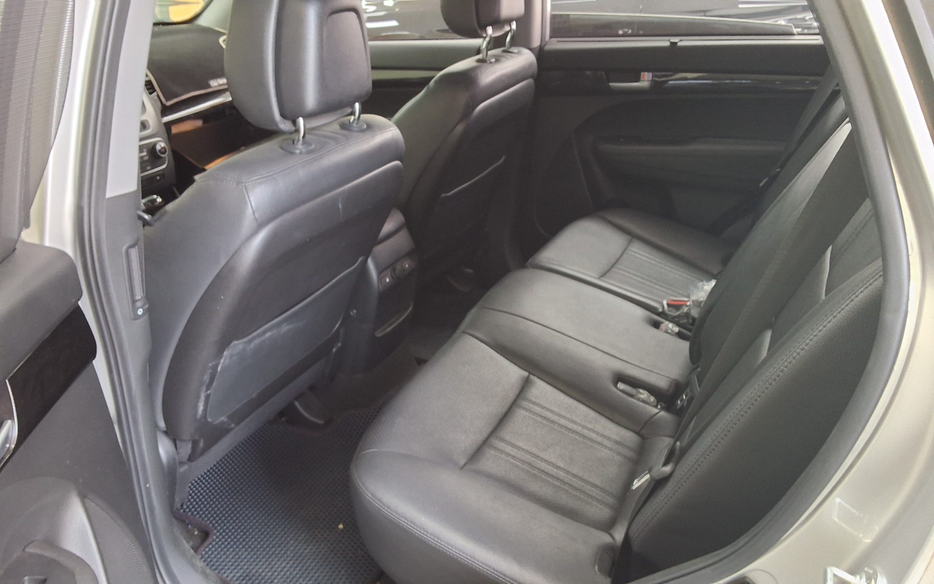 2014 - kia sorento