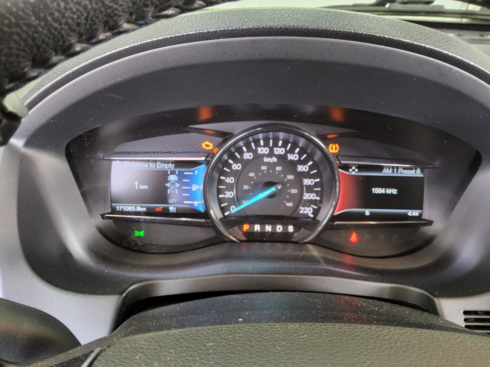 2016 - ford explorer