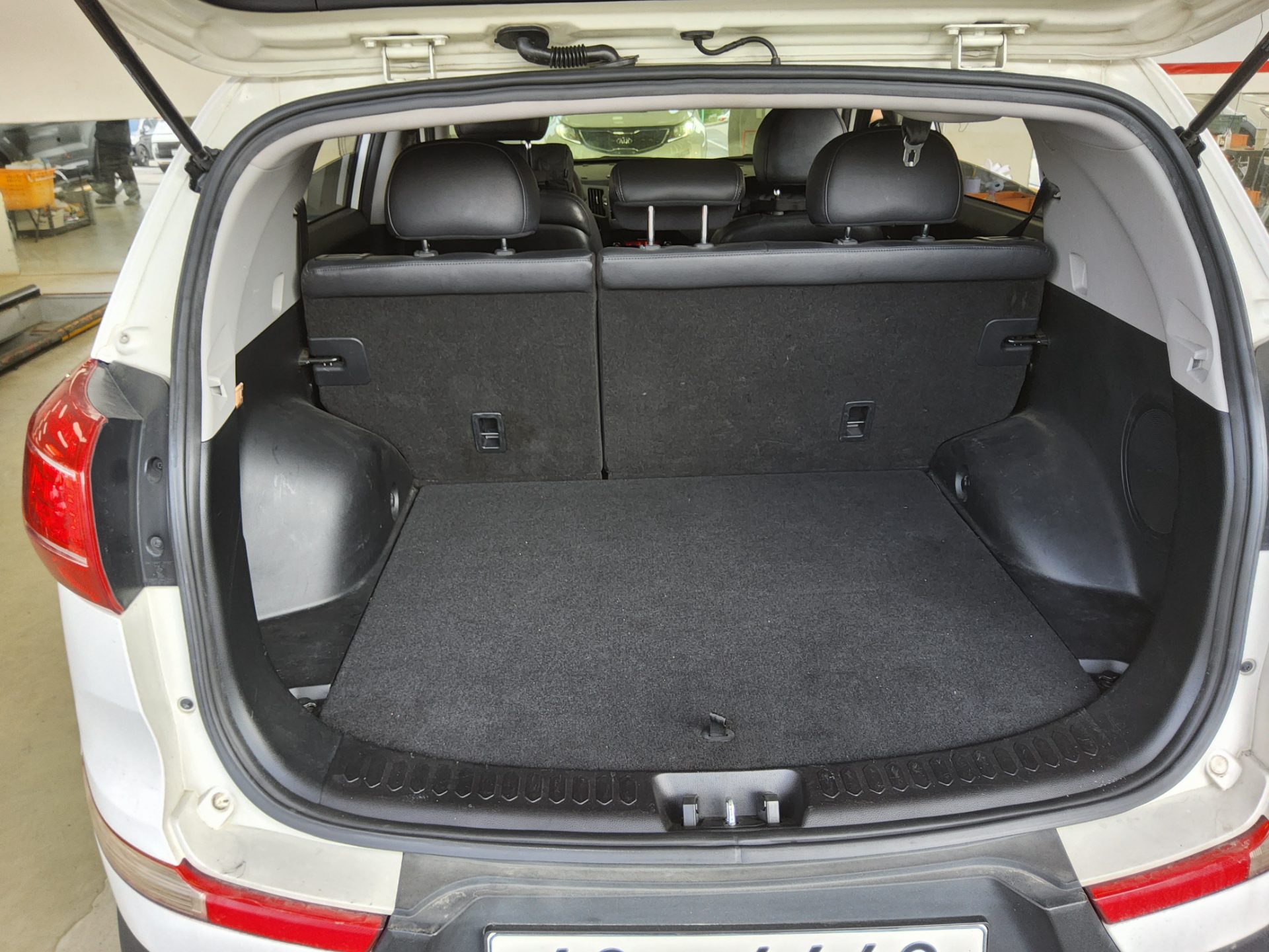 2012 - kia sportage