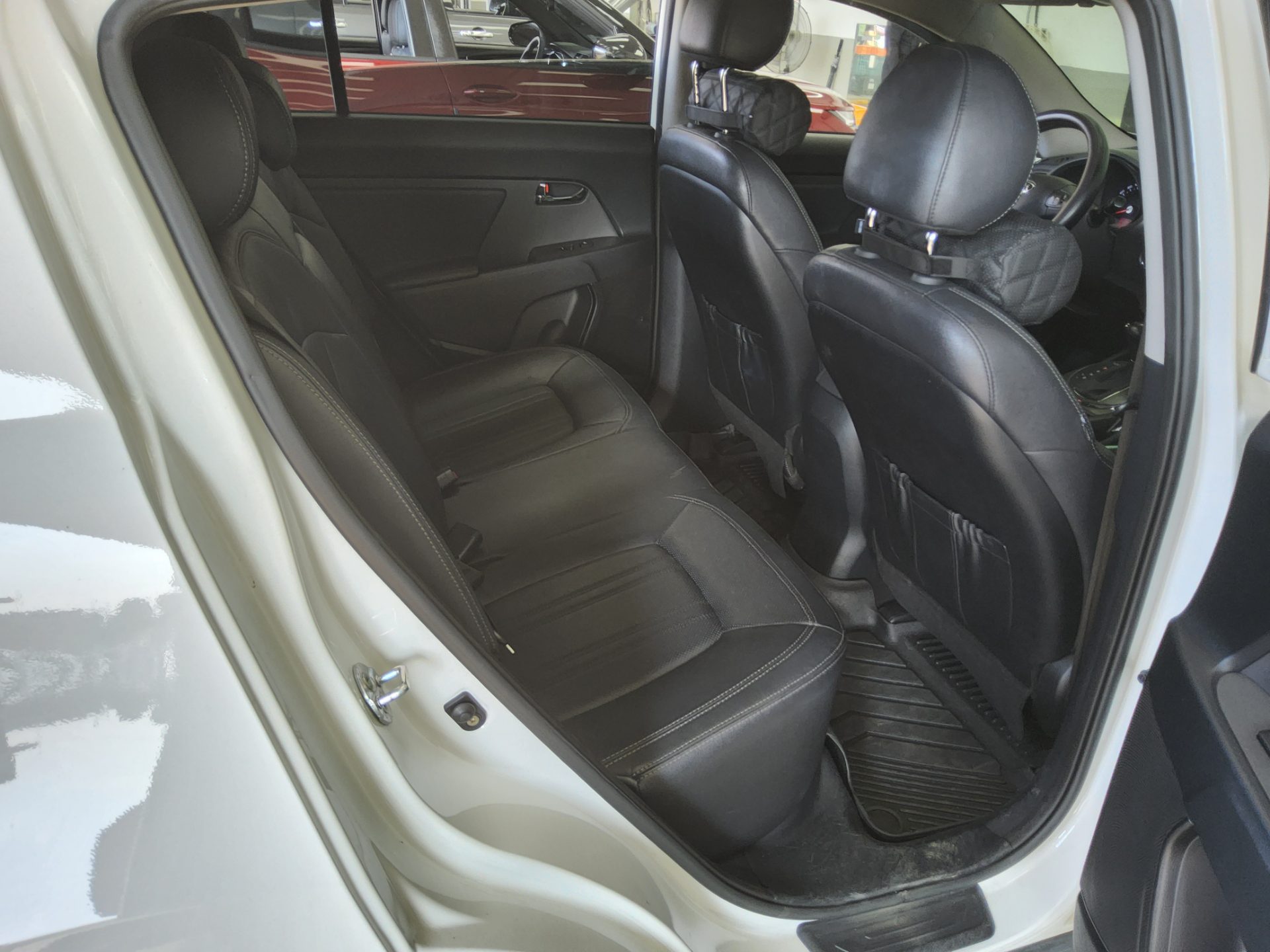 2012 - kia sportage