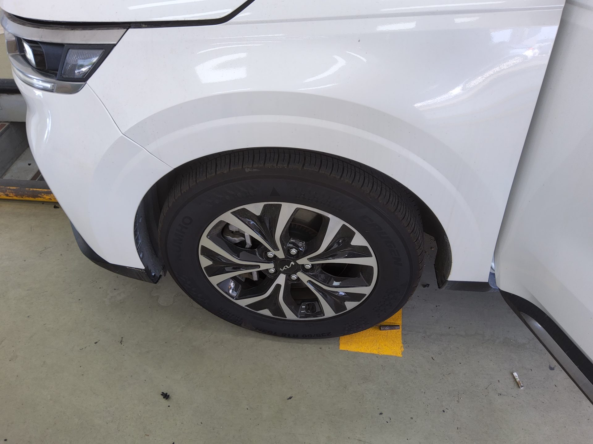 2023 - kia carnival